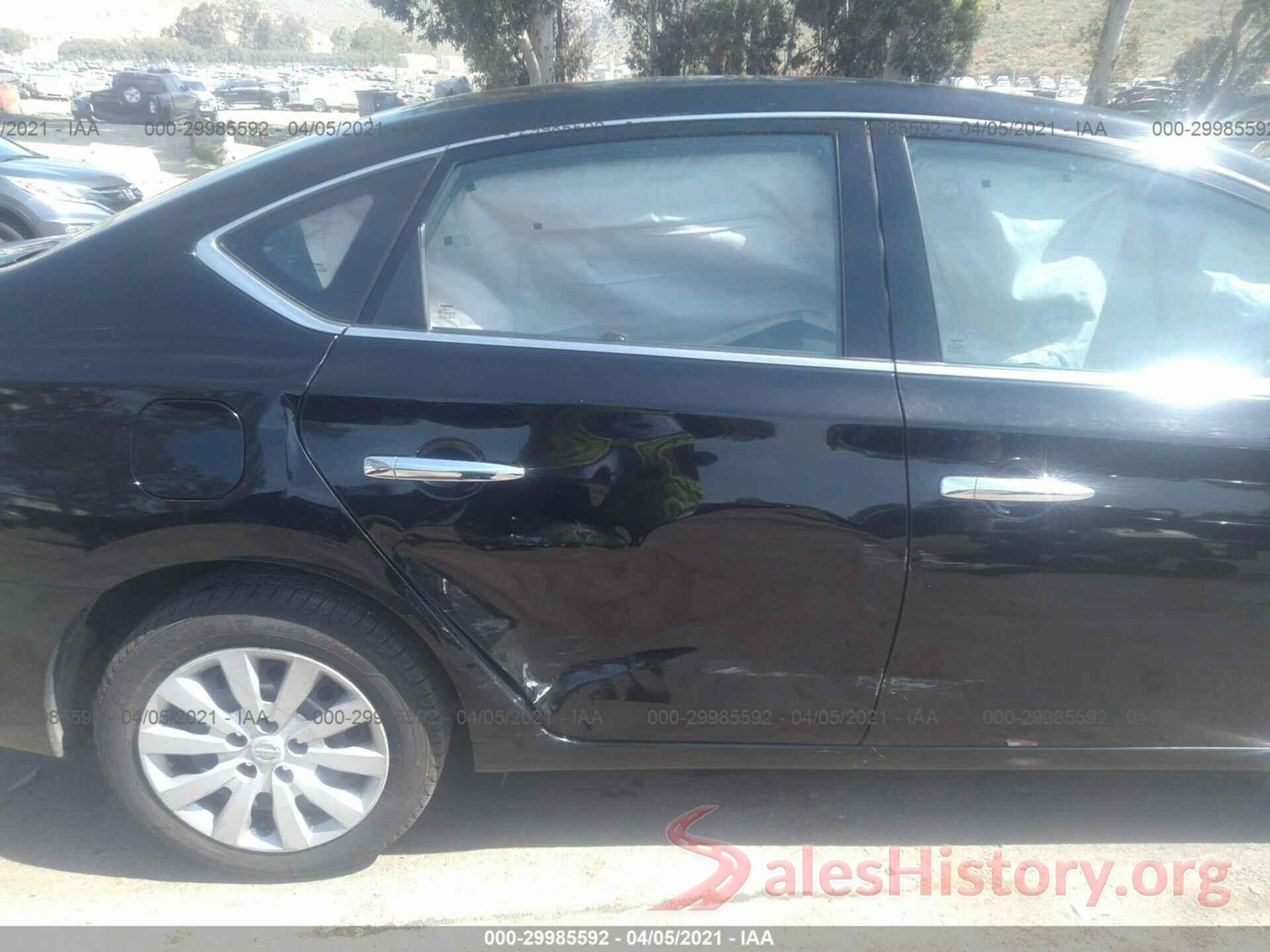 3N1AB7AP9JY240709 2018 NISSAN SENTRA