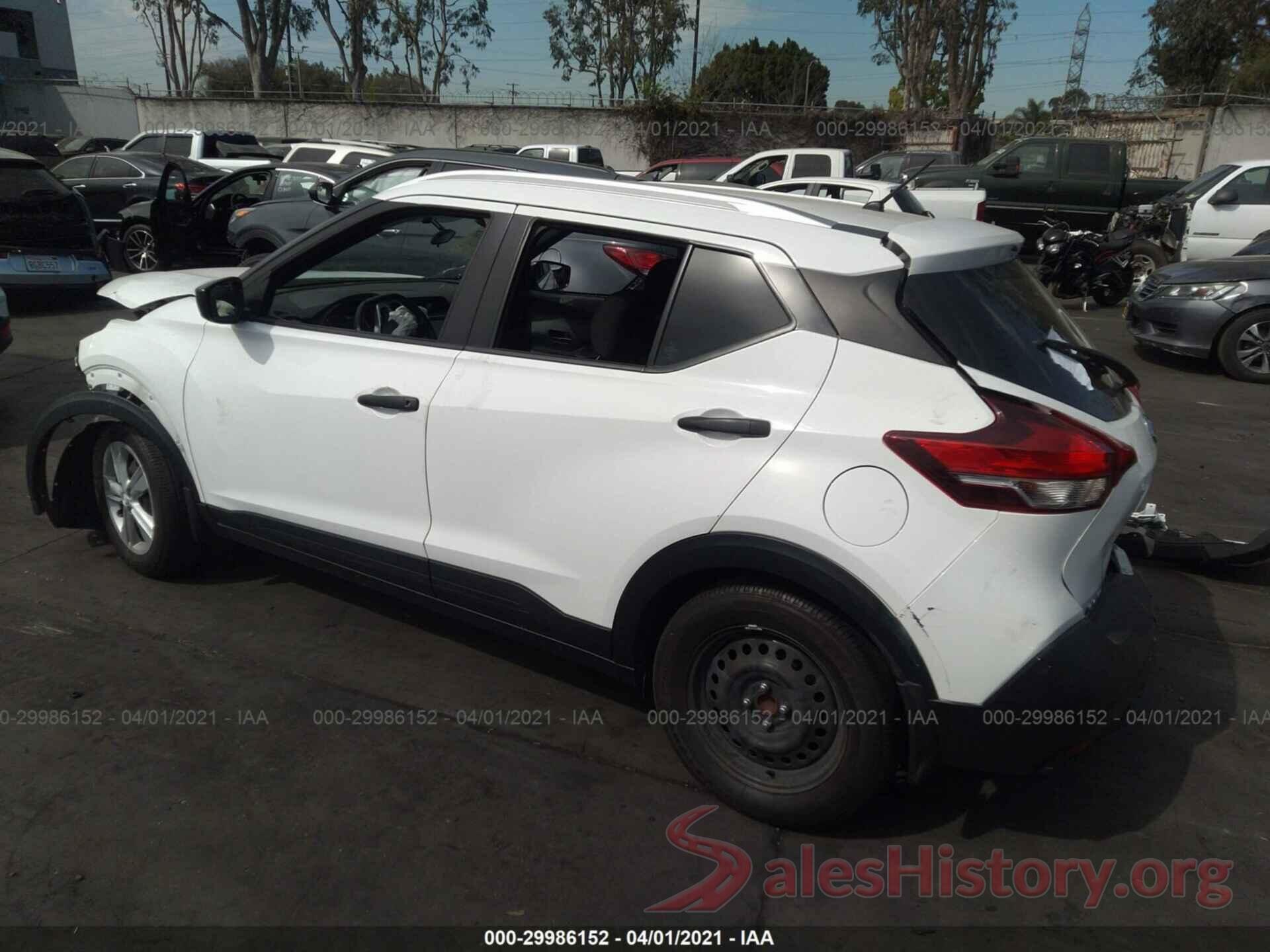 3N1CP5CU3JL515098 2018 NISSAN KICKS