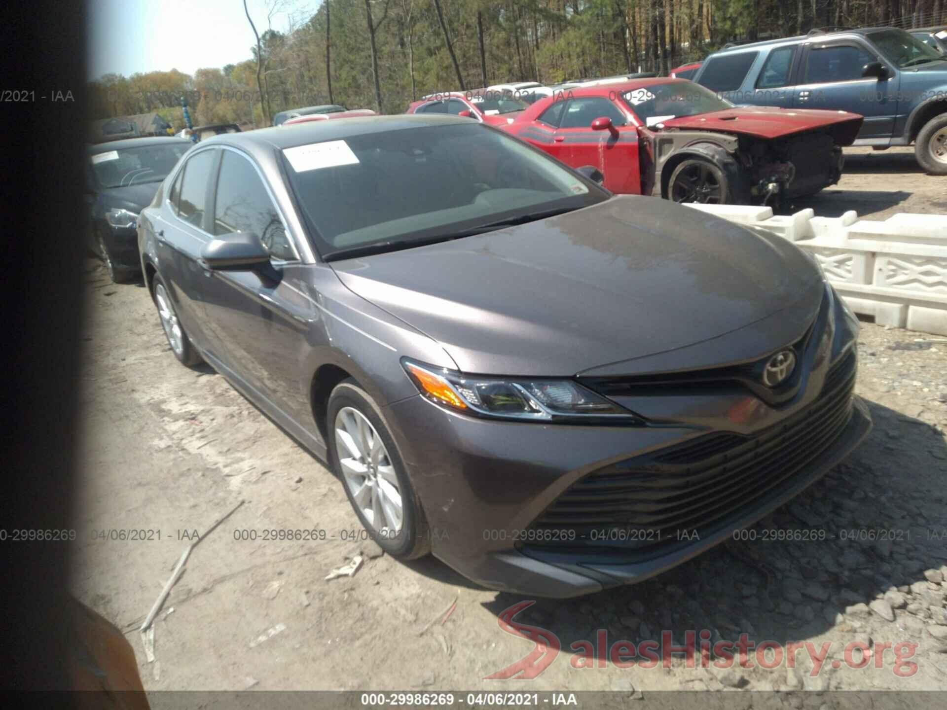 4T1B11HK5JU662969 2018 TOYOTA CAMRY