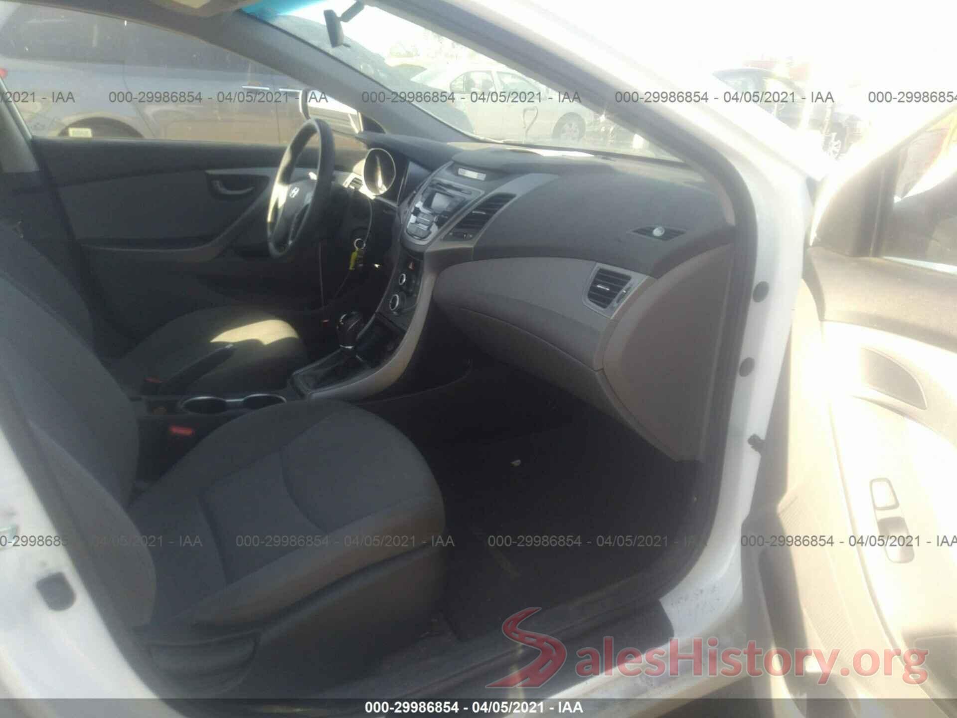 5NPDH4AE7GH731744 2016 HYUNDAI ELANTRA