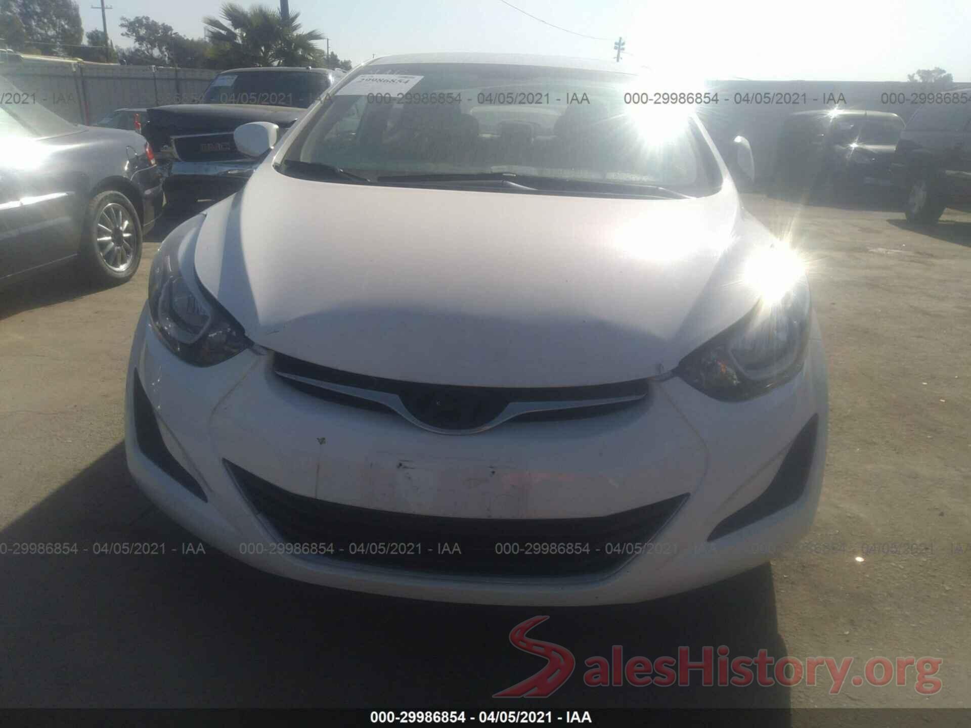 5NPDH4AE7GH731744 2016 HYUNDAI ELANTRA