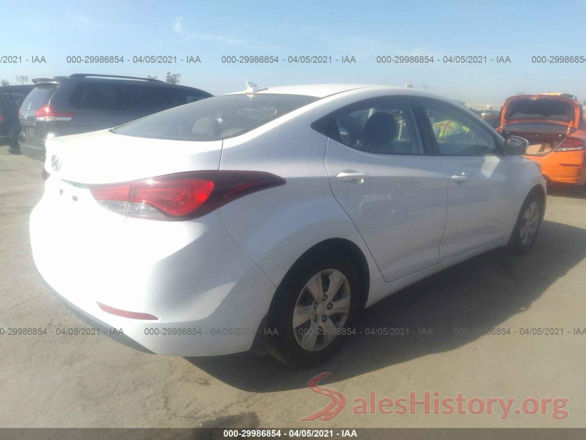 5NPDH4AE7GH731744 2016 HYUNDAI ELANTRA