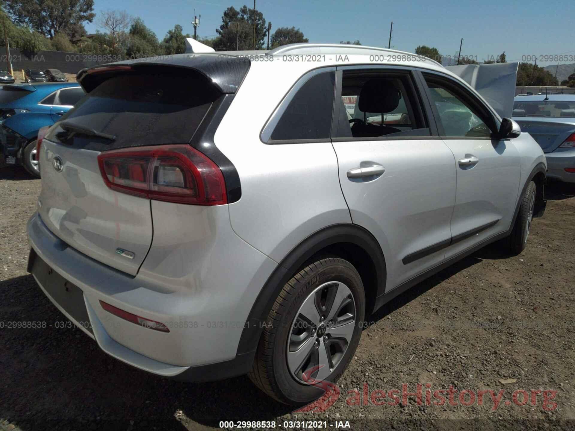 KNDCC3LC4K5275324 2019 KIA NIRO