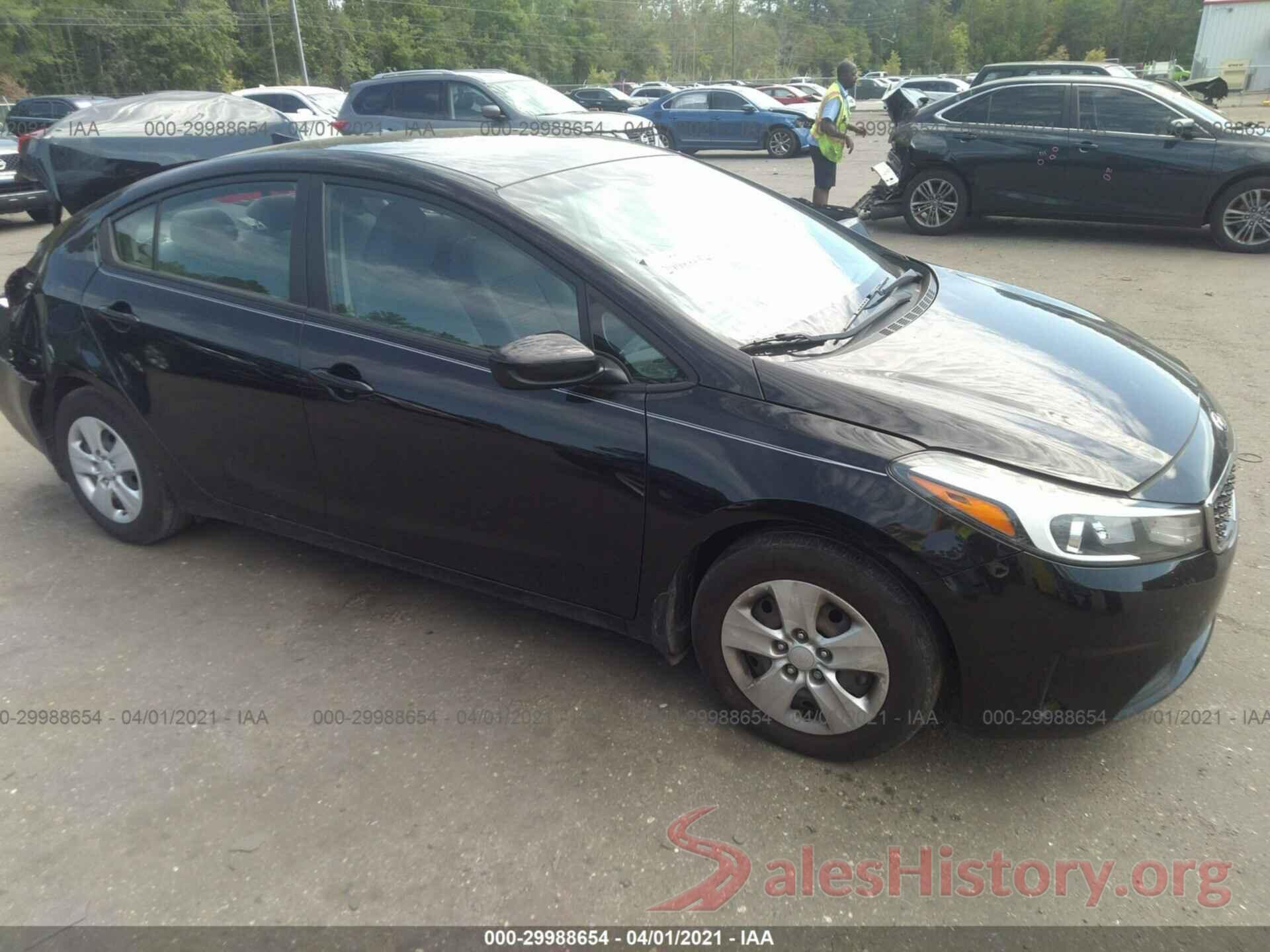 3KPFL4A71JE190131 2018 KIA FORTE