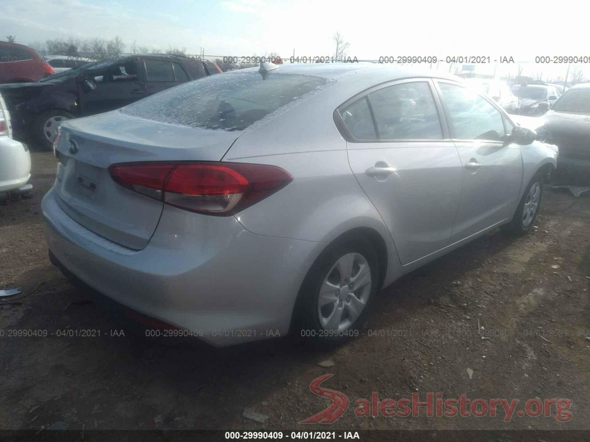 3KPFK4A74HE063239 2017 KIA FORTE