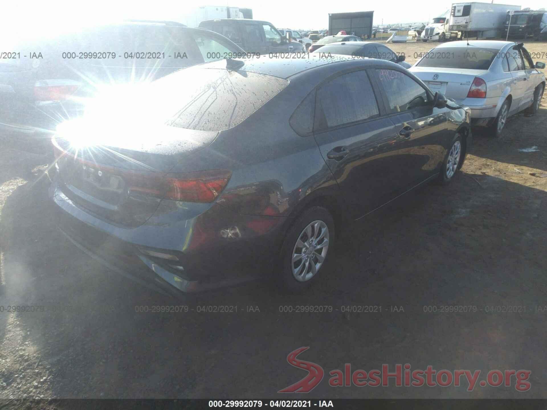 3KPF24AD0ME267066 2021 KIA FORTE