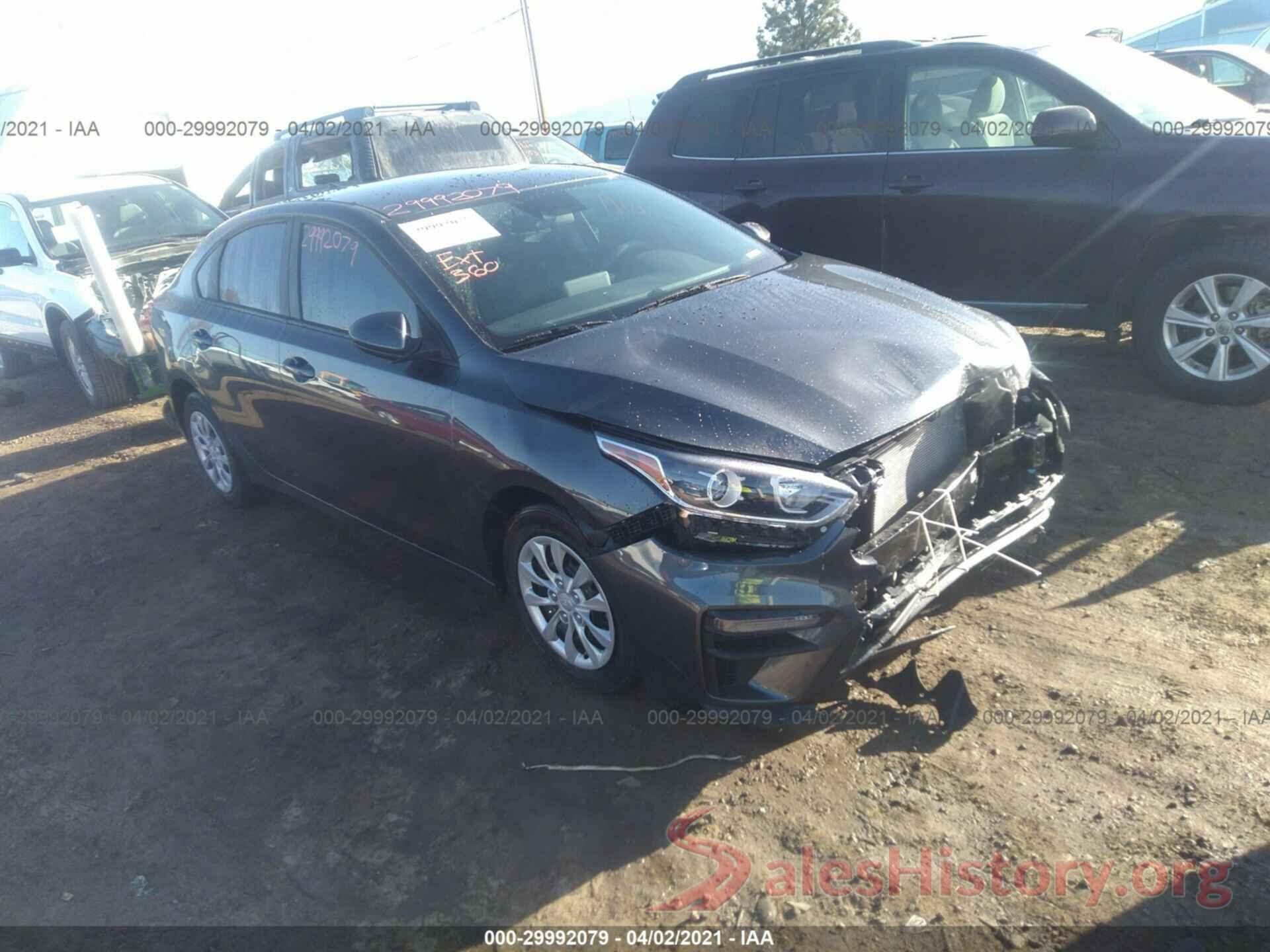 3KPF24AD0ME267066 2021 KIA FORTE