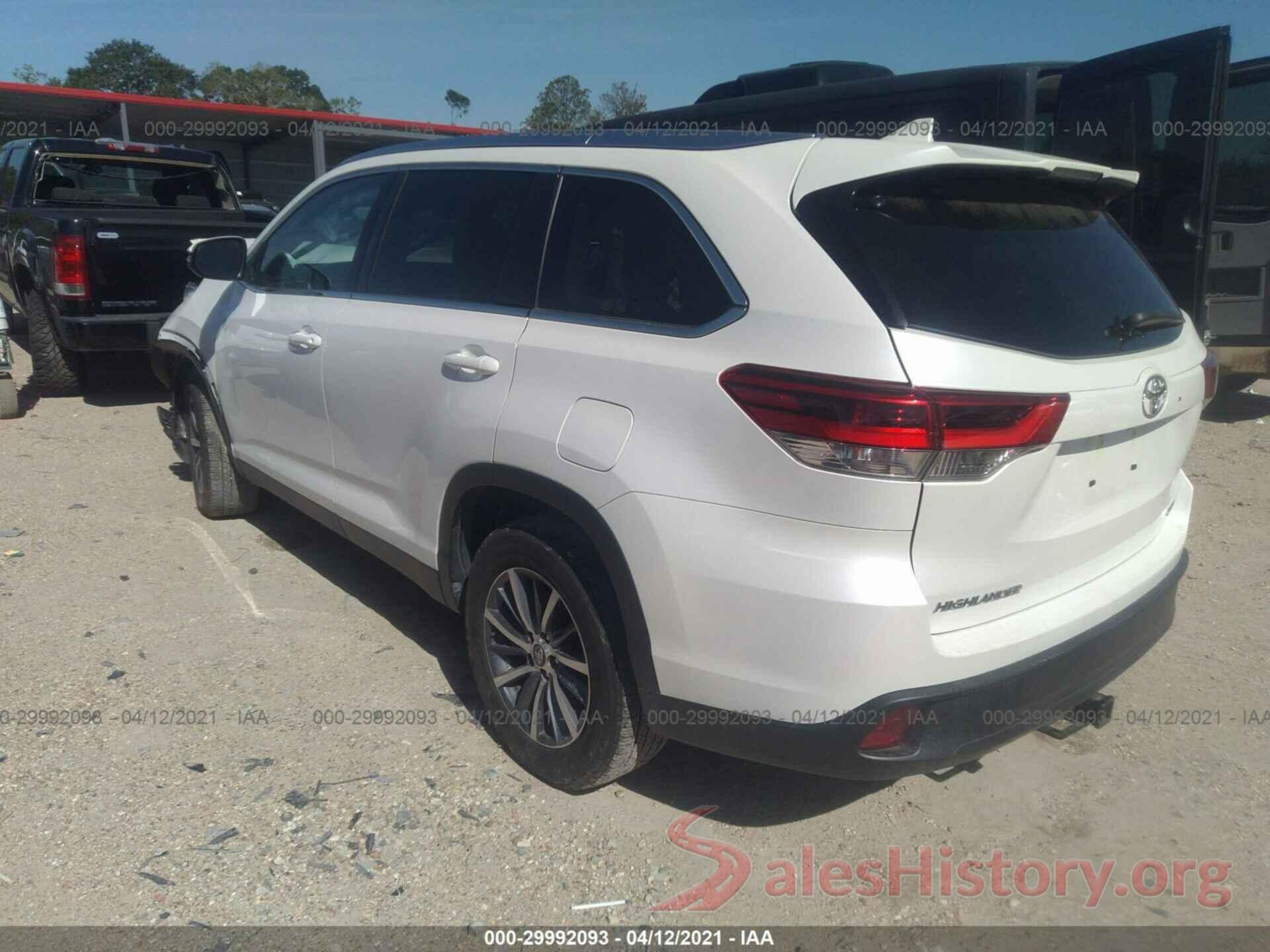 5TDKZRFH1KS300159 2019 TOYOTA HIGHLANDER