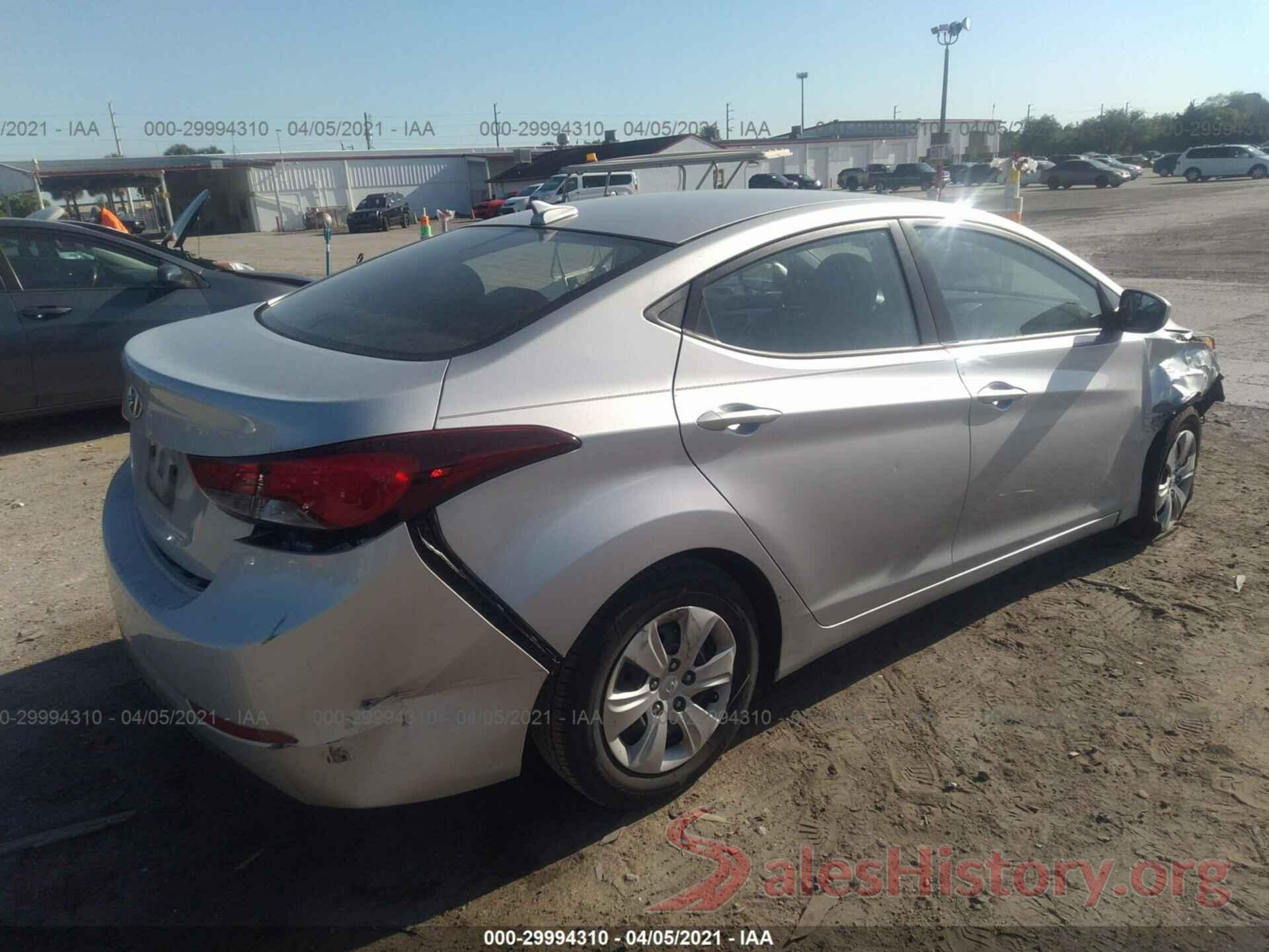 5NPDH4AE3GH694689 2016 HYUNDAI ELANTRA