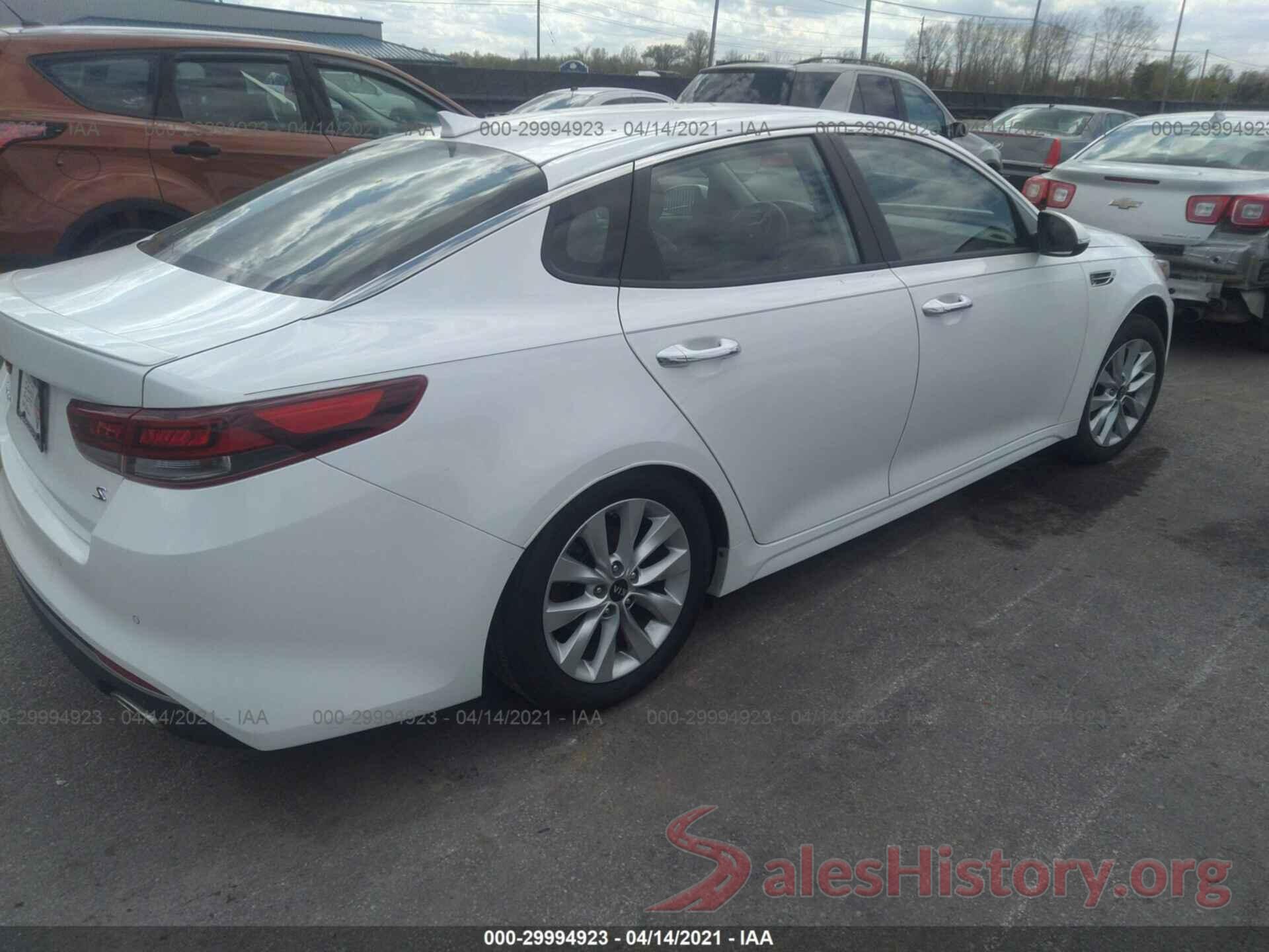 5XXGT4L3XJG226498 2018 KIA OPTIMA