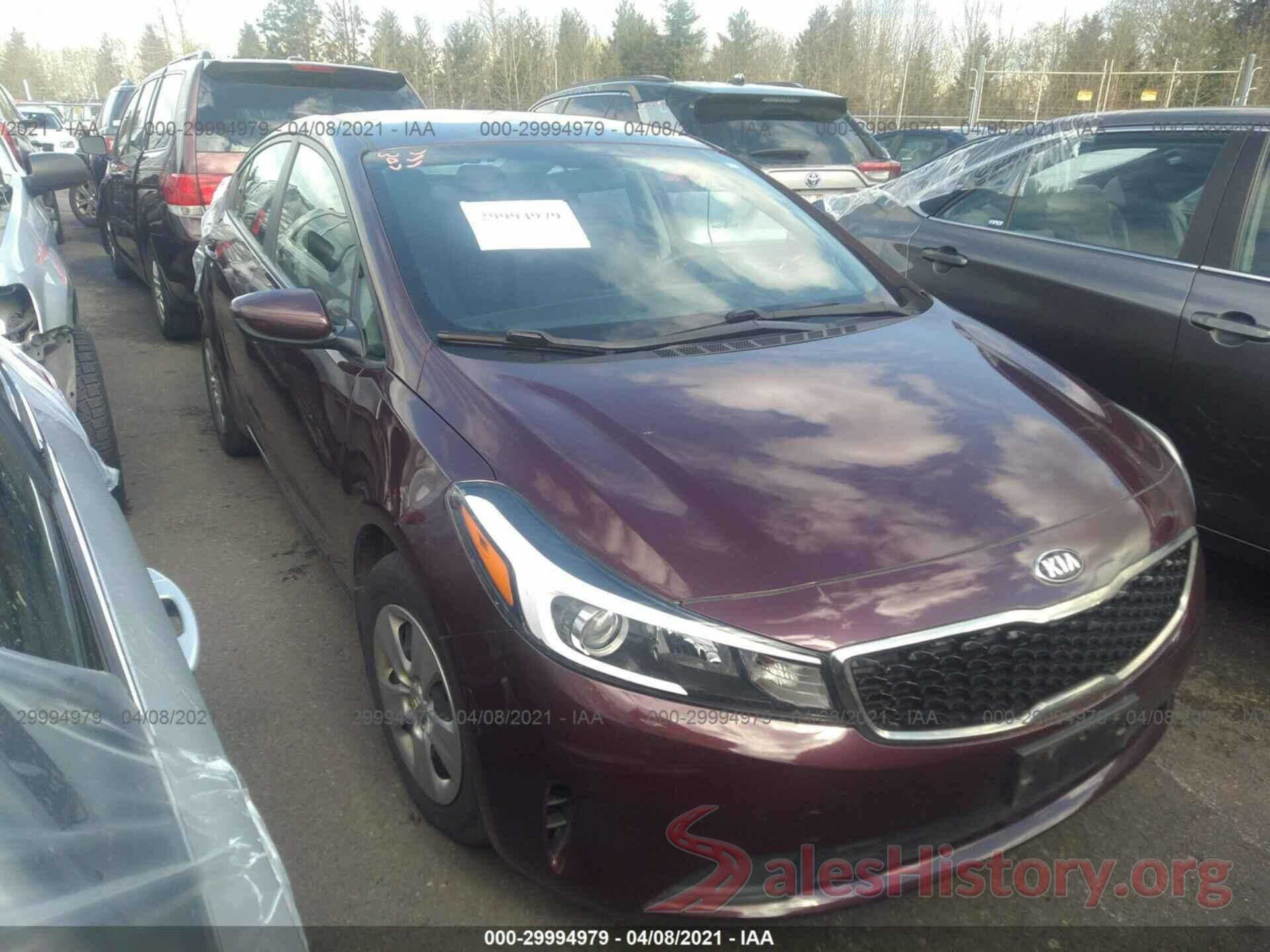 3KPFL4A71HE087298 2017 KIA FORTE