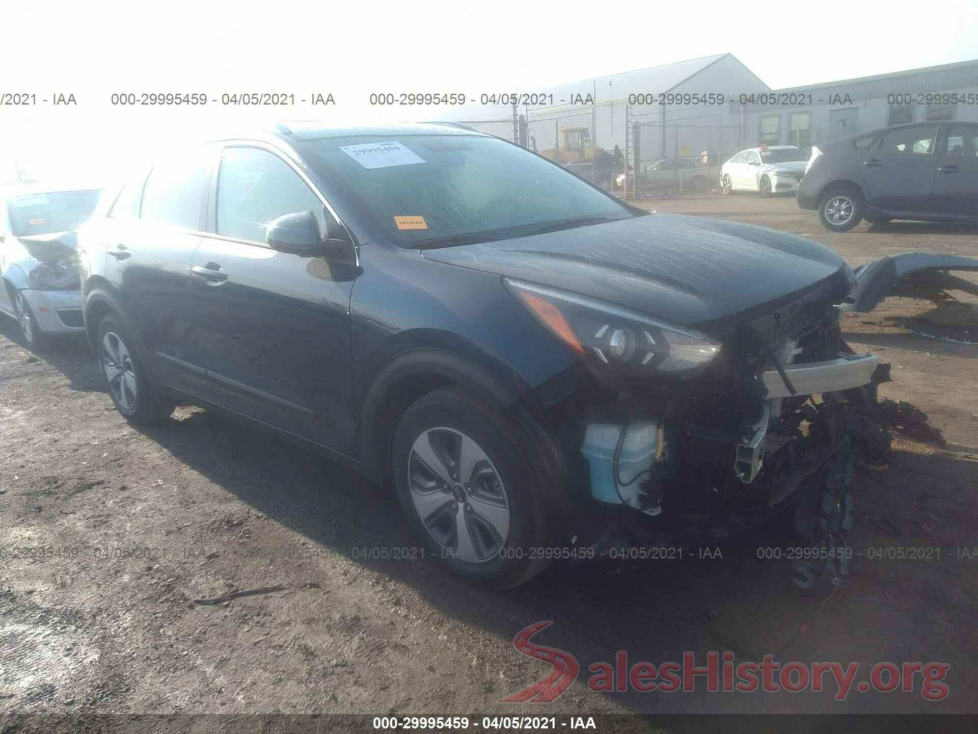 KNDCB3LC6L5425132 2020 KIA NIRO