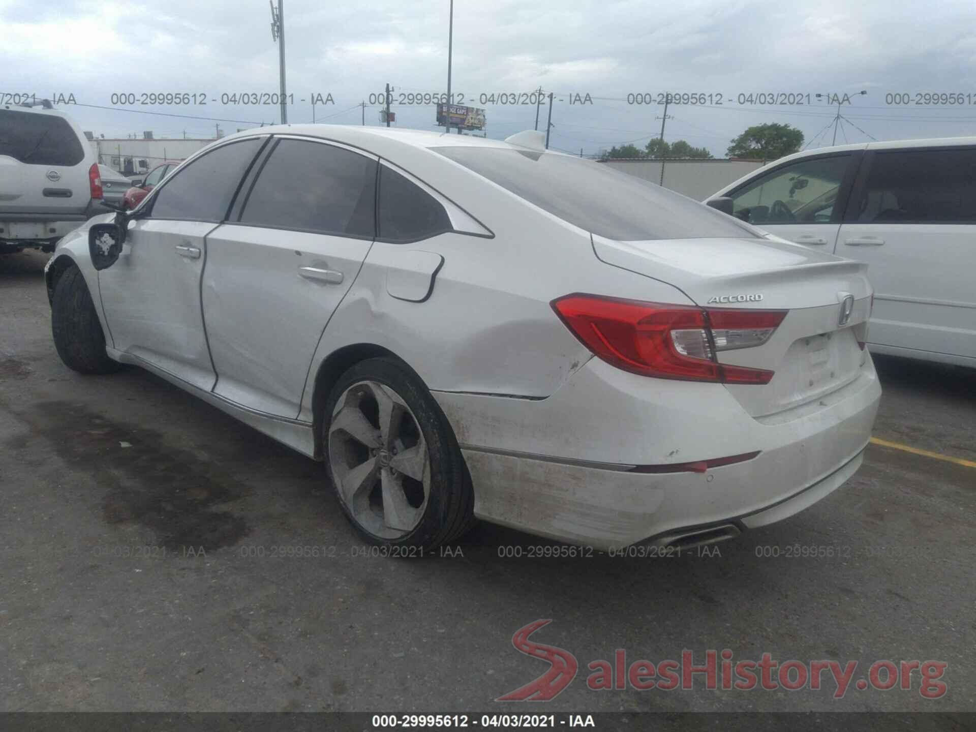 1HGCV1F98JA157217 2018 HONDA ACCORD SEDAN