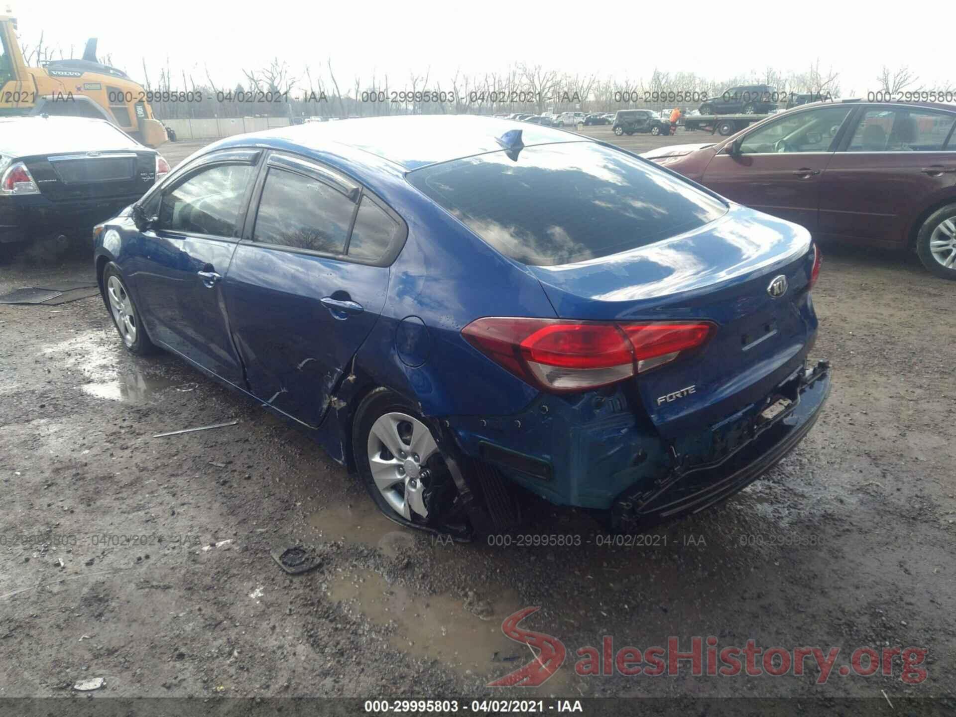 3KPFK4A70JE168270 2018 KIA FORTE