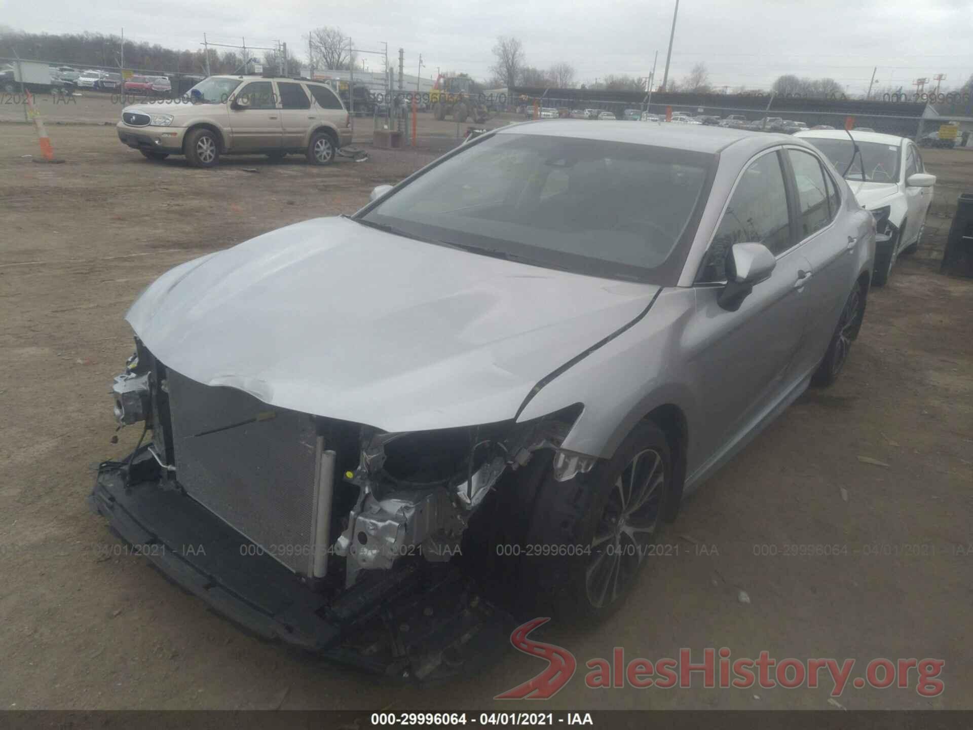 4T1B11HK6JU641726 2018 TOYOTA CAMRY