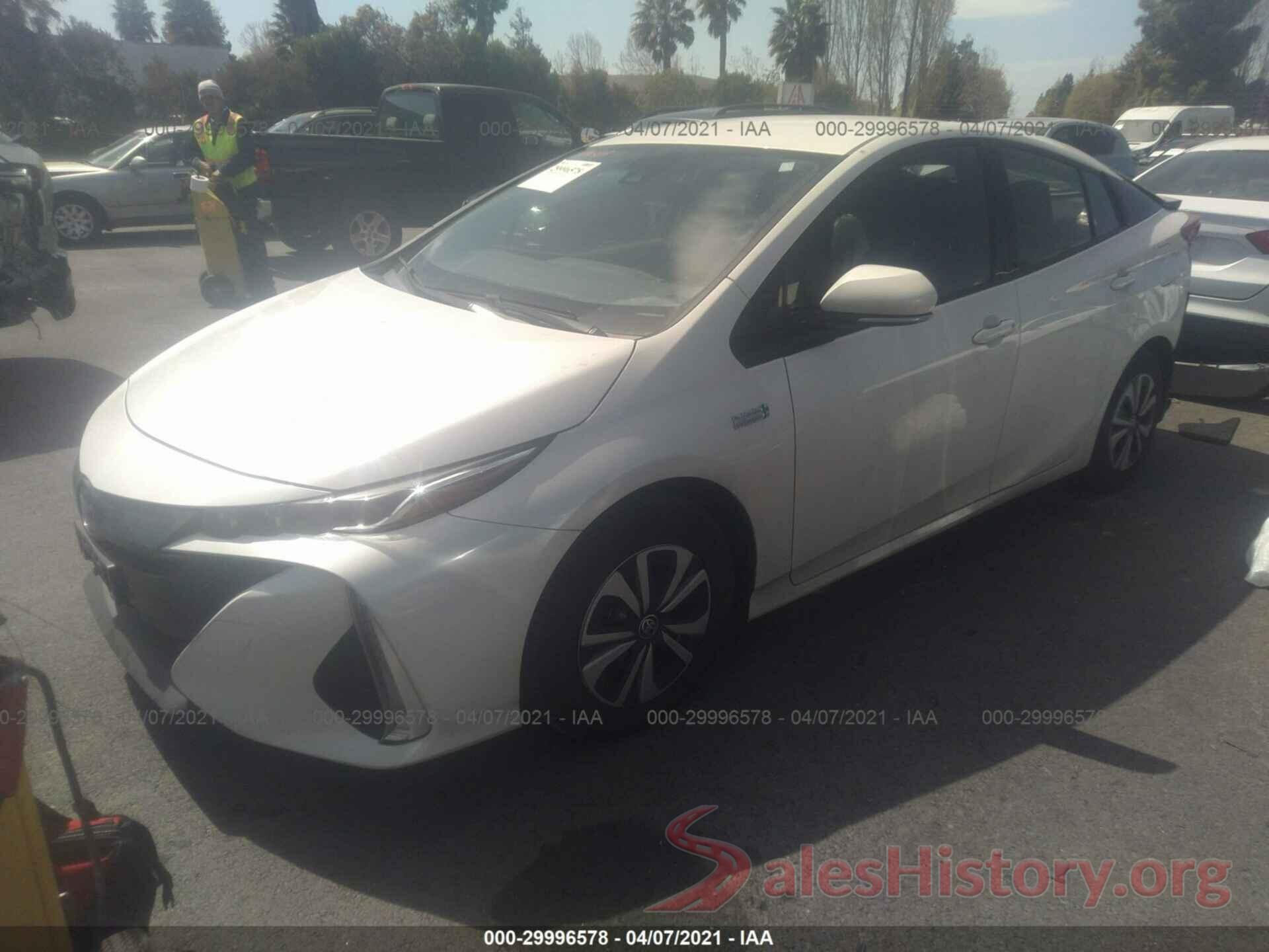 JTDKARFPXJ3087257 2018 TOYOTA PRIUS PRIME