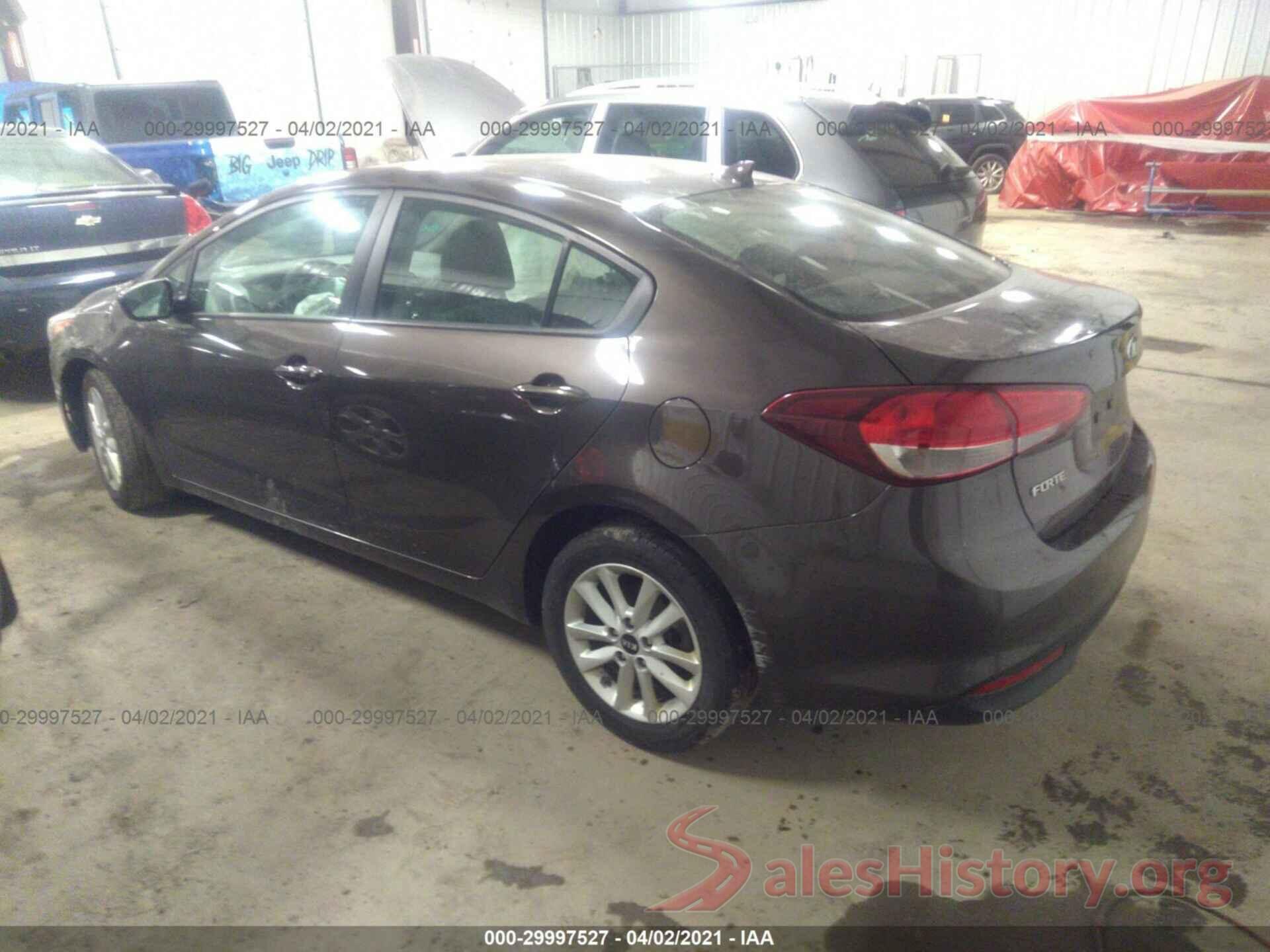 3KPFL4A7XHE131959 2017 KIA FORTE