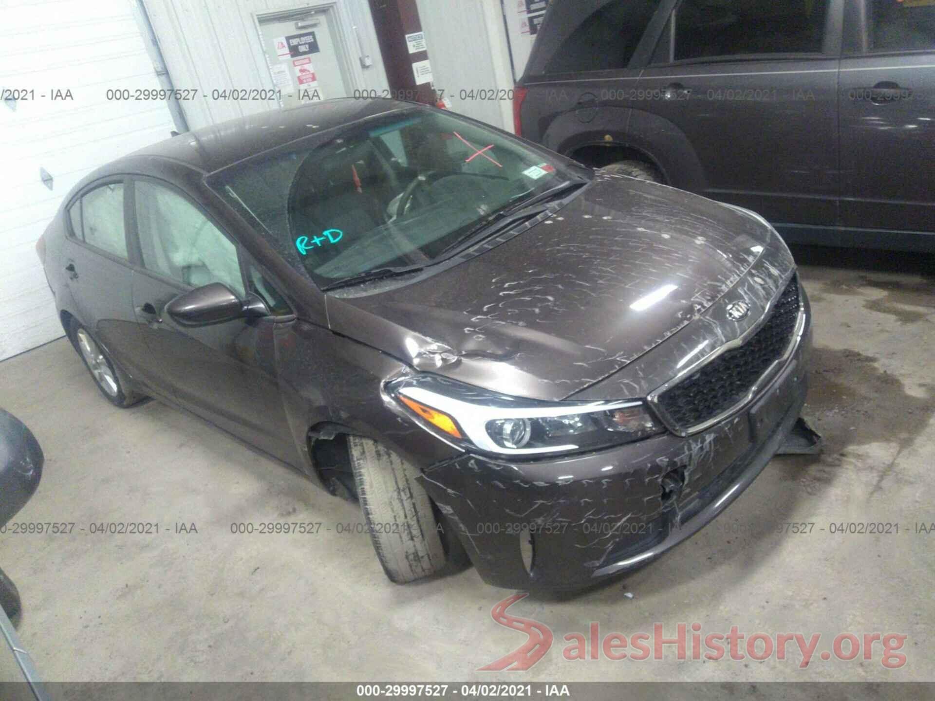 3KPFL4A7XHE131959 2017 KIA FORTE