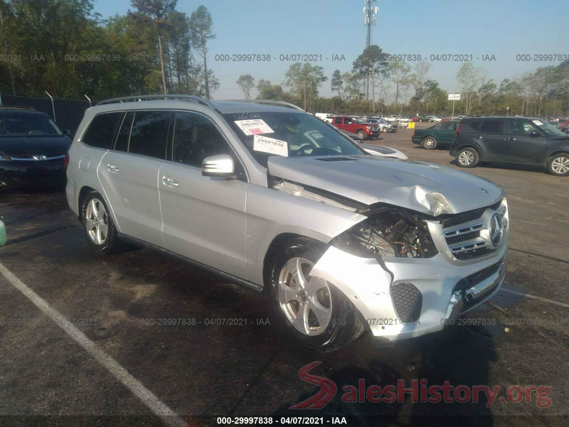 4JGDF6EE6HA975501 2017 MERCEDES-BENZ GLS