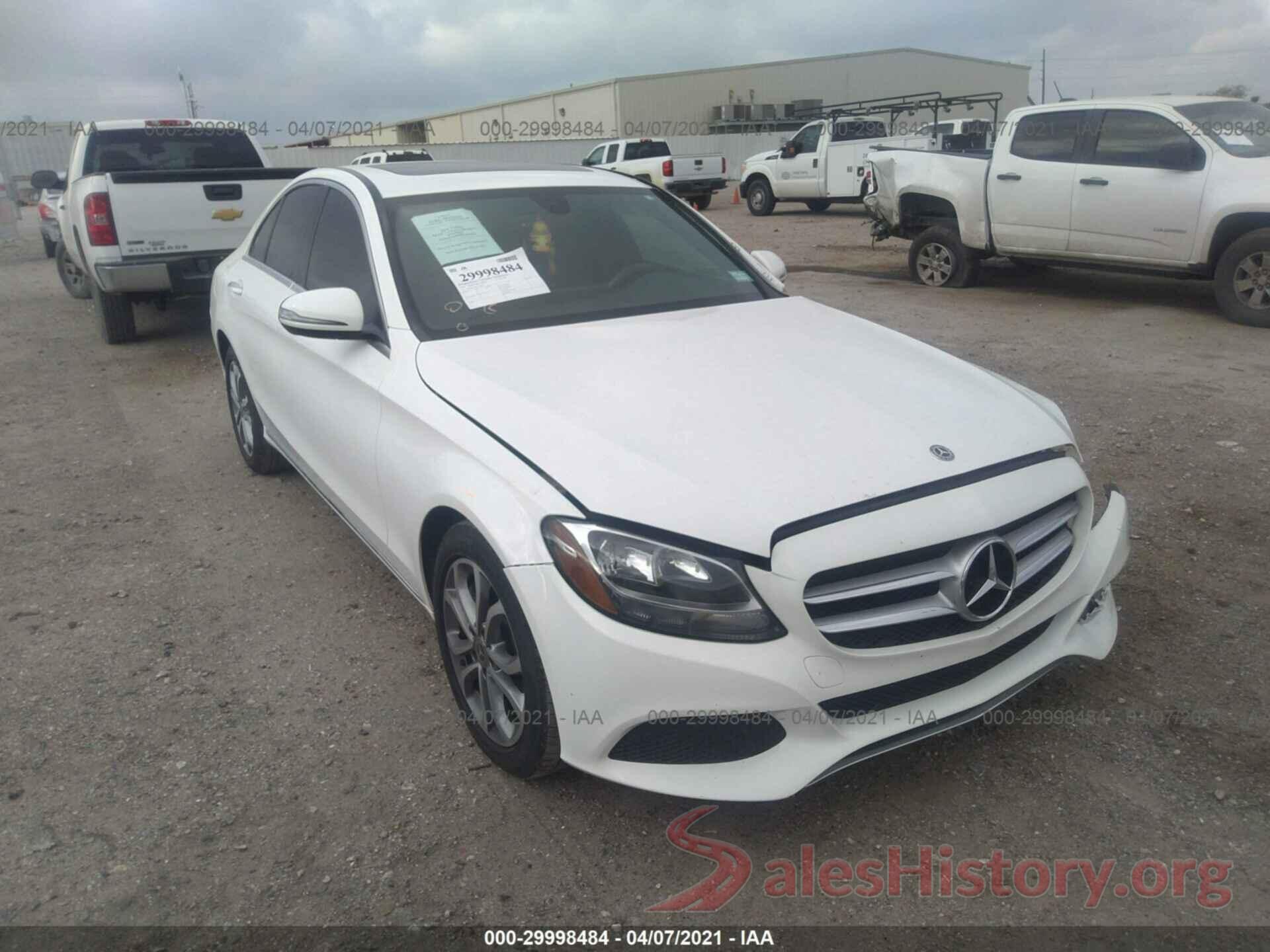 55SWF4JB8JU257831 2018 MERCEDES-BENZ C-CLASS