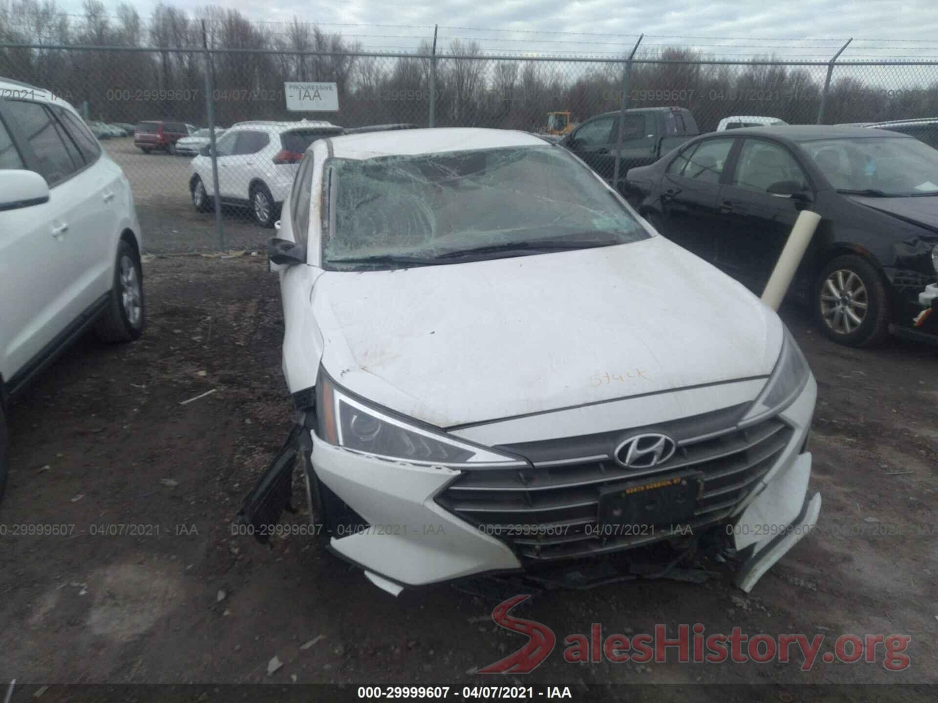 5NPD84LF2KH416588 2019 HYUNDAI ELANTRA