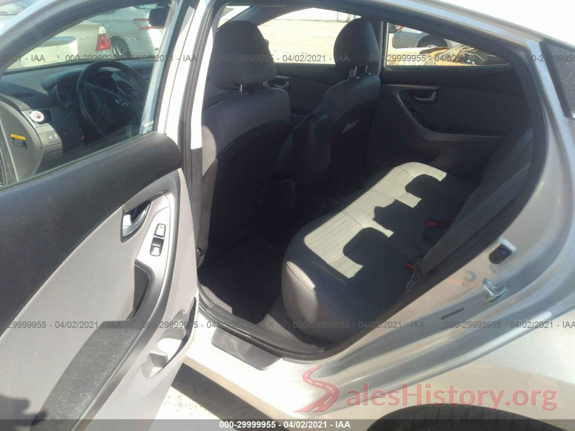 5NPDH4AE1GH720710 2016 HYUNDAI ELANTRA