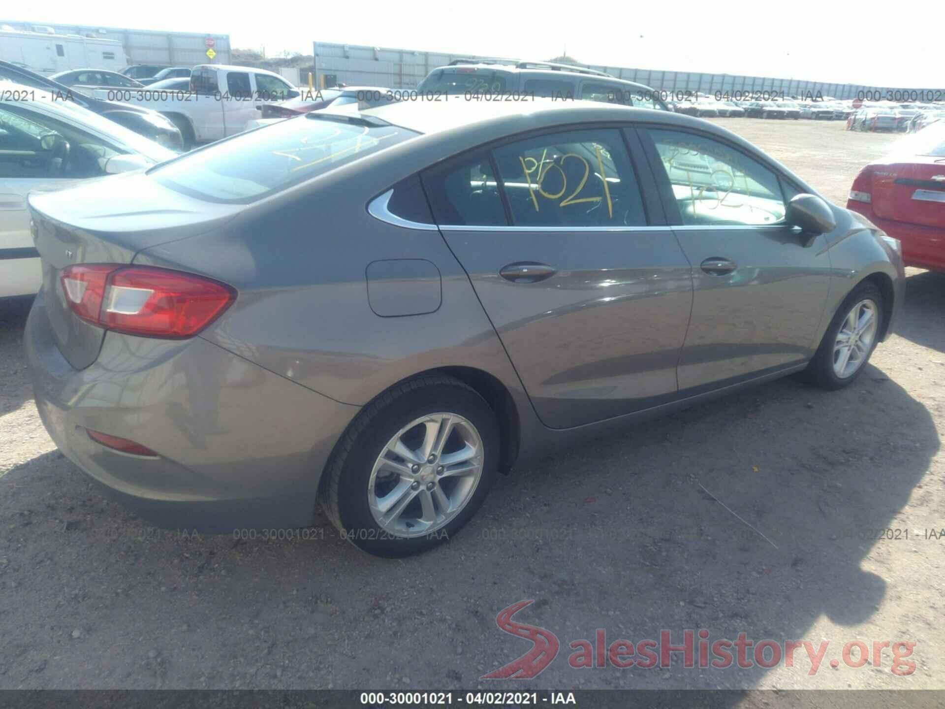 1G1BE5SM7J7126719 2018 CHEVROLET CRUZE