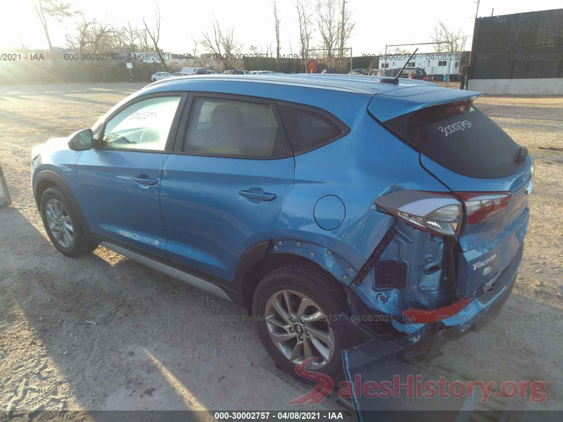 KM8J3CA46HU495724 2017 HYUNDAI TUCSON