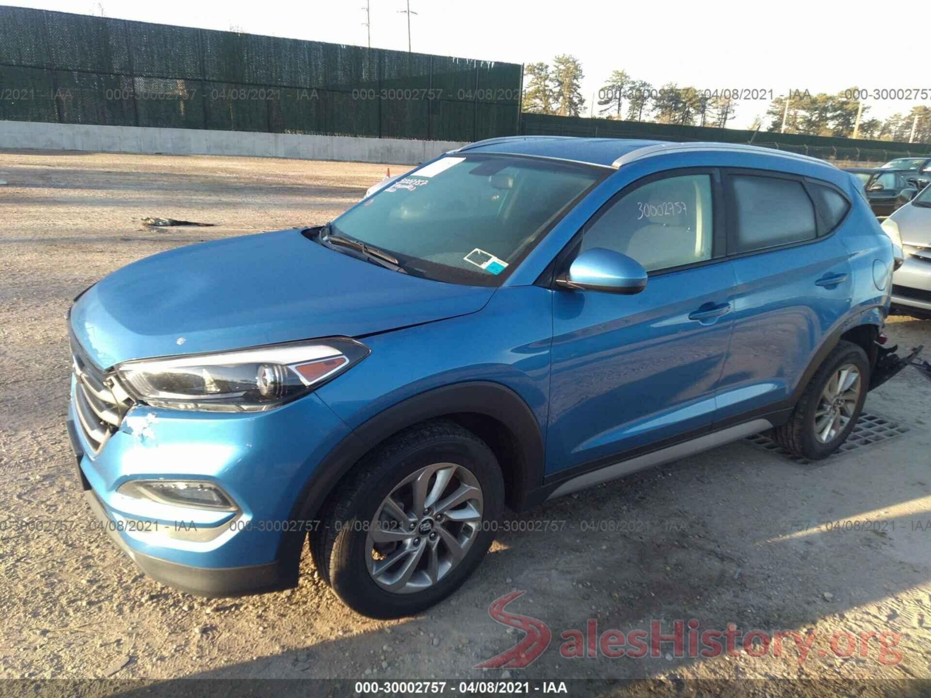 KM8J3CA46HU495724 2017 HYUNDAI TUCSON