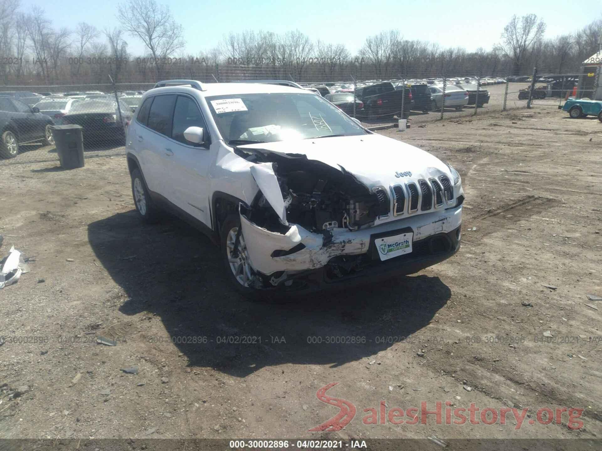 1C4PJMCS5HW647809 2017 JEEP CHEROKEE