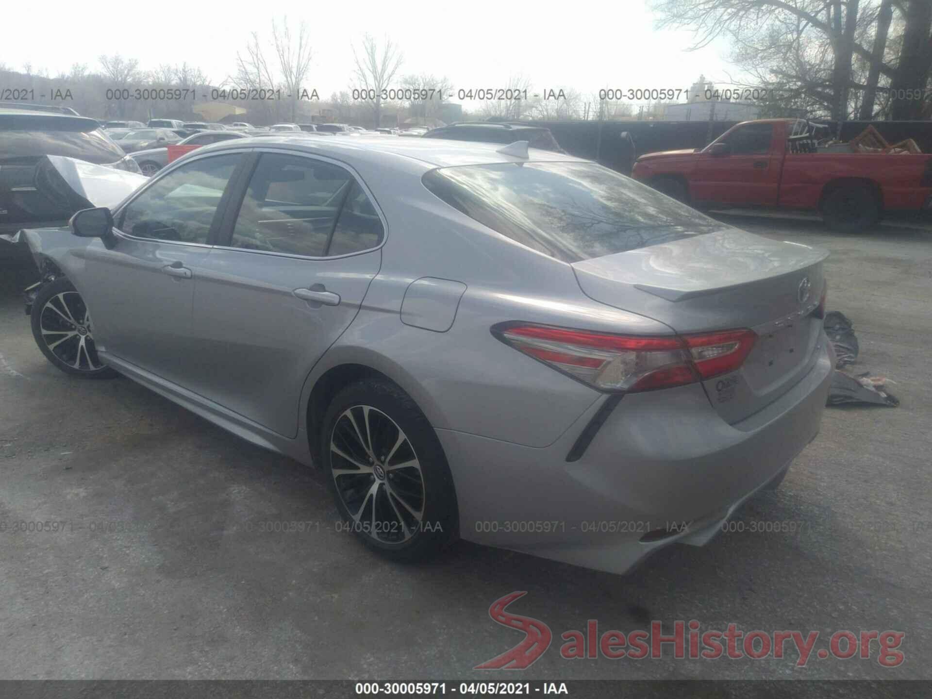 4T1B11HK4KU225496 2019 TOYOTA CAMRY