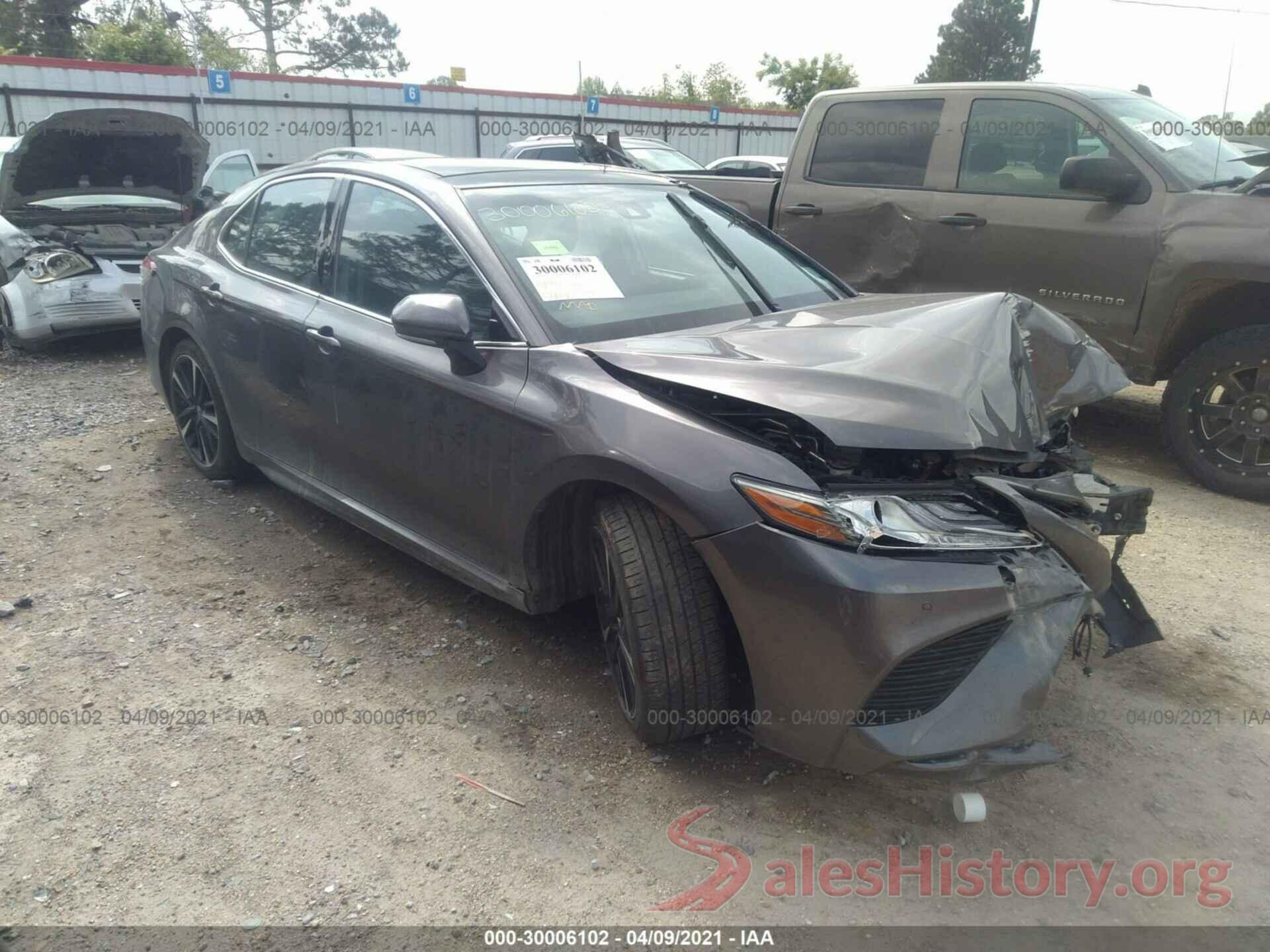 4T1B61HK7JU080650 2018 TOYOTA CAMRY