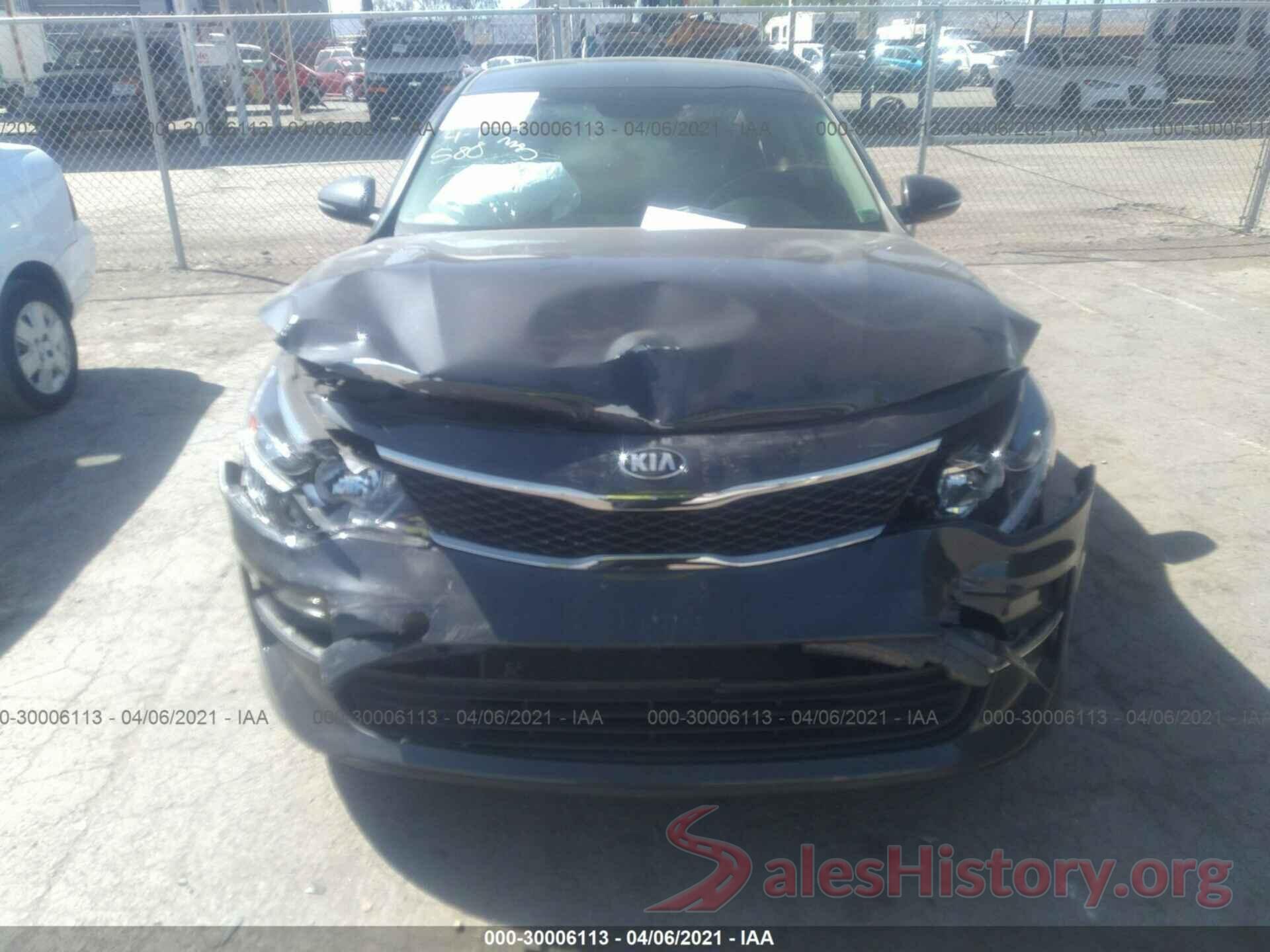 KNAGT4L38J5213198 2018 KIA OPTIMA