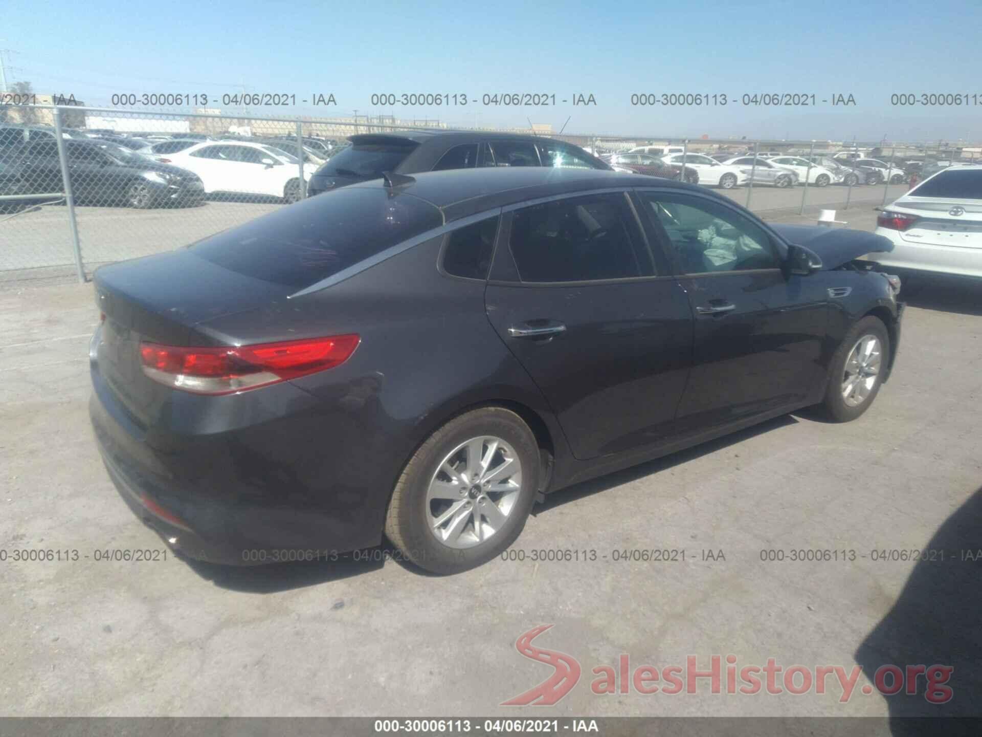 KNAGT4L38J5213198 2018 KIA OPTIMA