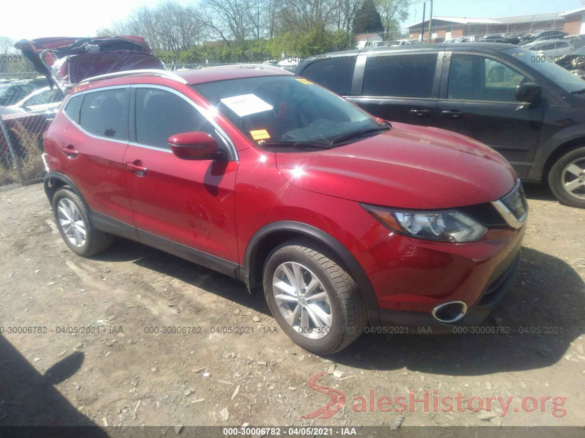 JN1BJ1CR8JW267295 2018 NISSAN ROGUE SPORT