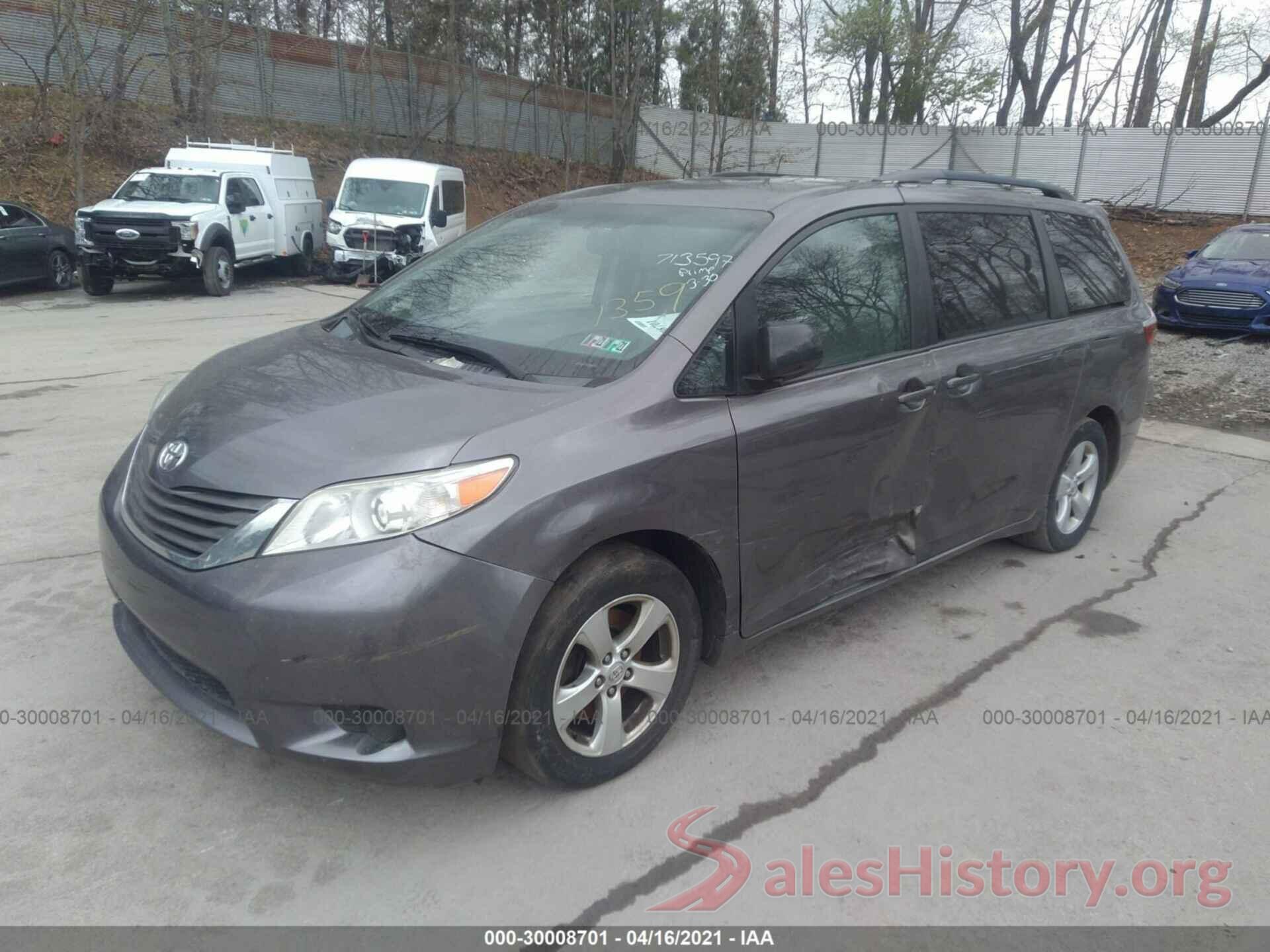 5TDKK3DC8GS713597 2016 TOYOTA SIENNA