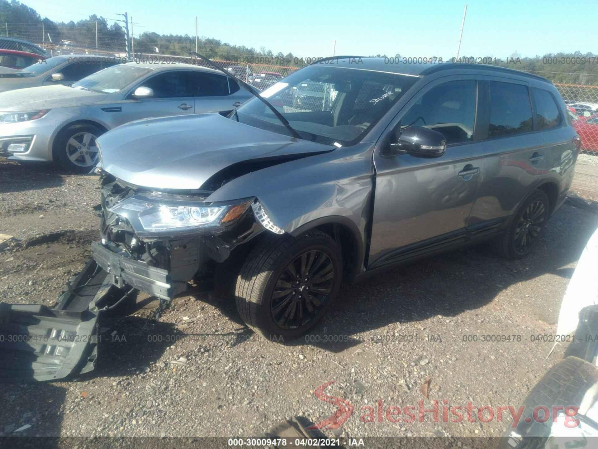 JA4AD3A3XLZ043239 2020 MITSUBISHI OUTLANDER