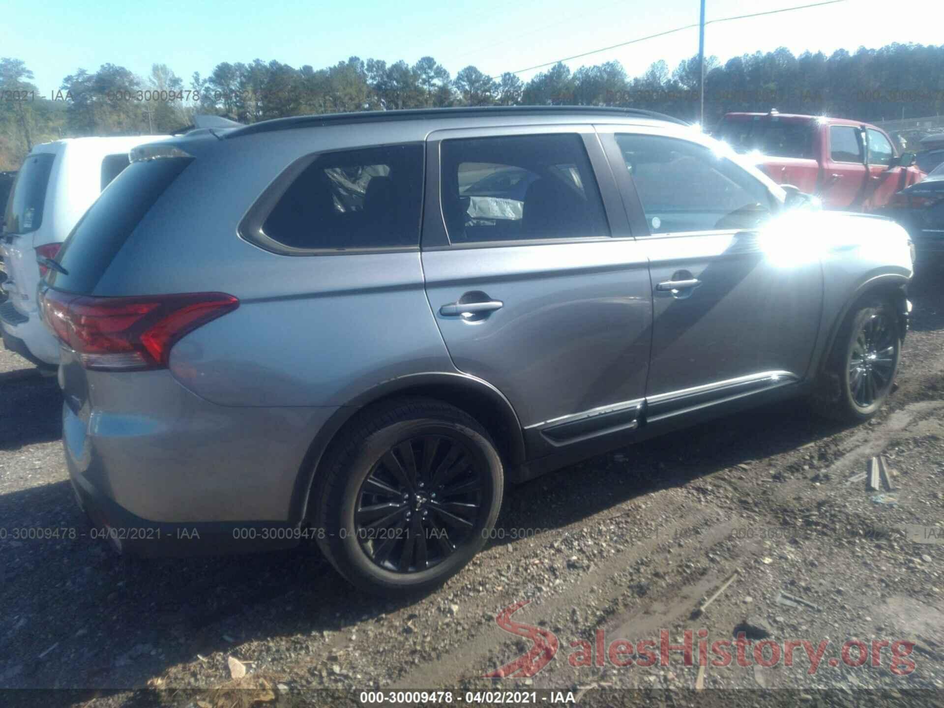 JA4AD3A3XLZ043239 2020 MITSUBISHI OUTLANDER