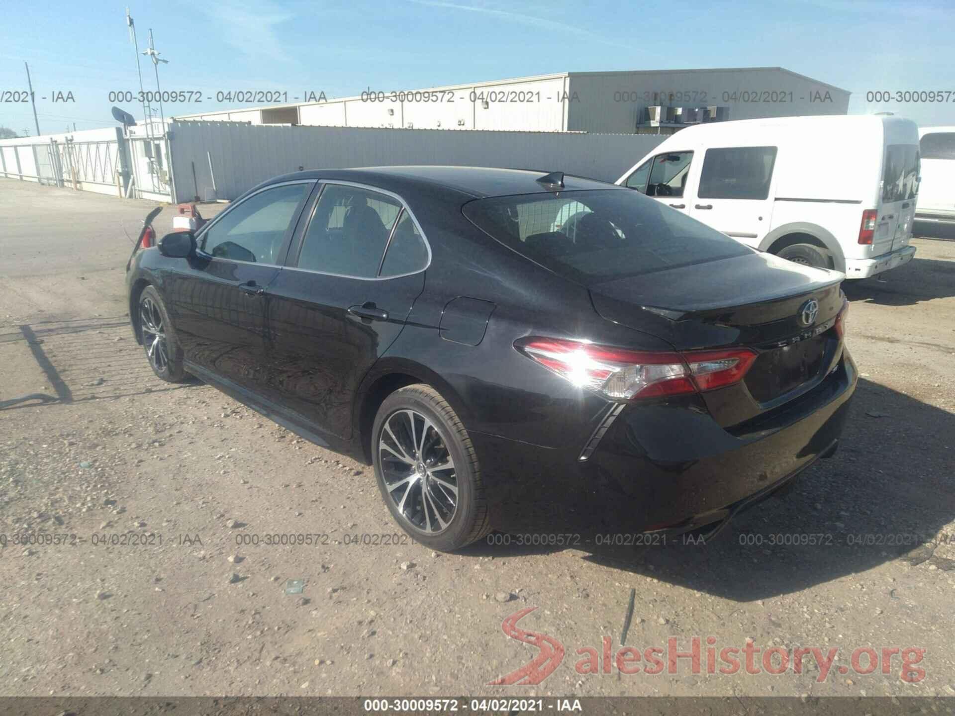 4T1B11HK1KU742299 2019 TOYOTA CAMRY