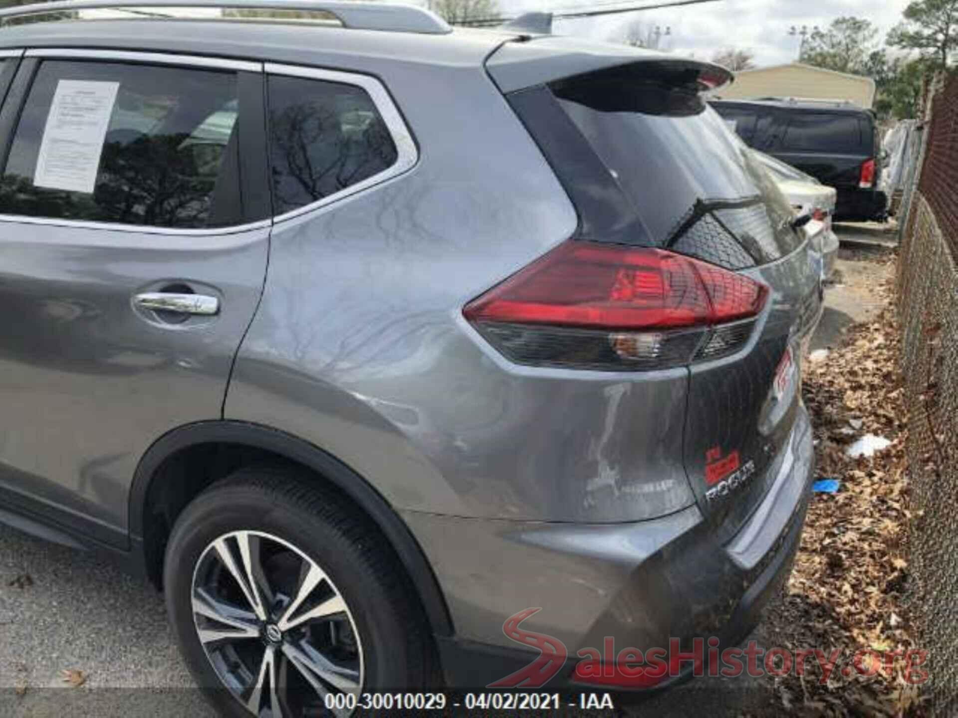 5N1AT2MV8JC730117 2018 NISSAN ROGUE