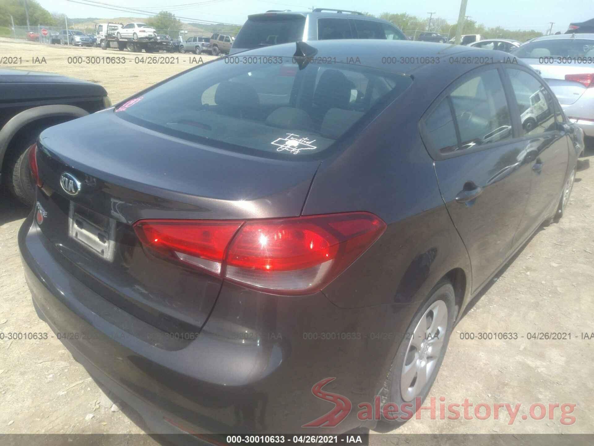 3KPFK4A78HE129128 2017 KIA FORTE