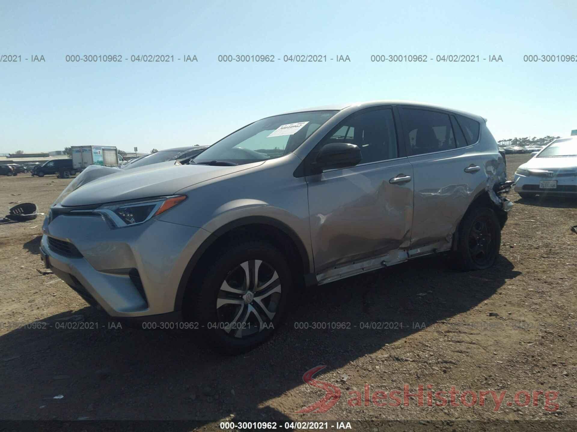 2T3ZFREV1JW446959 2018 TOYOTA RAV4