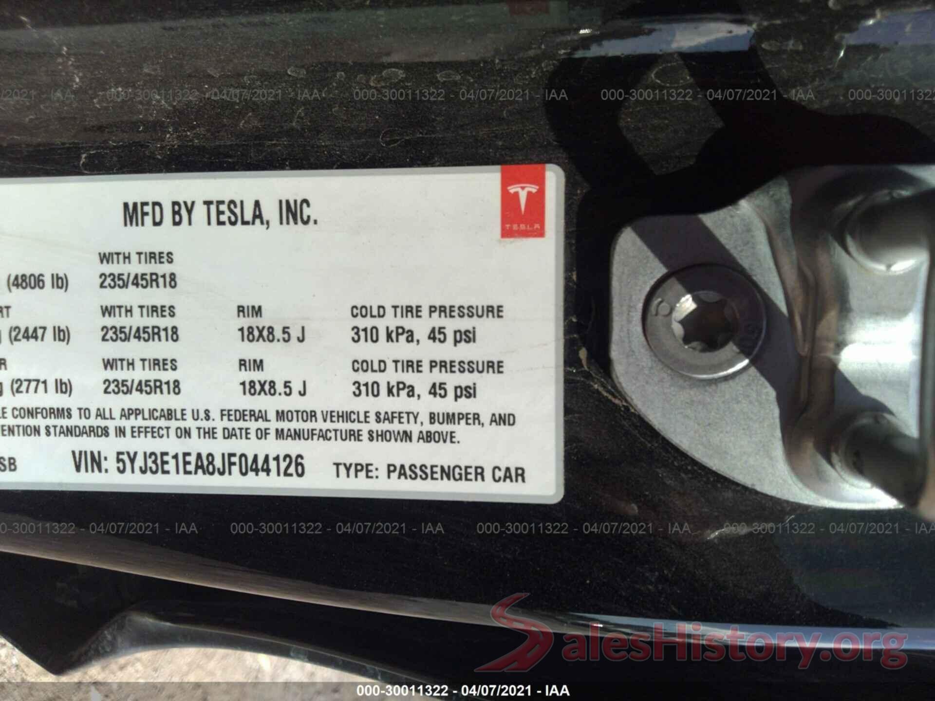 5YJ3E1EA8JF044126 2018 TESLA MODEL 3