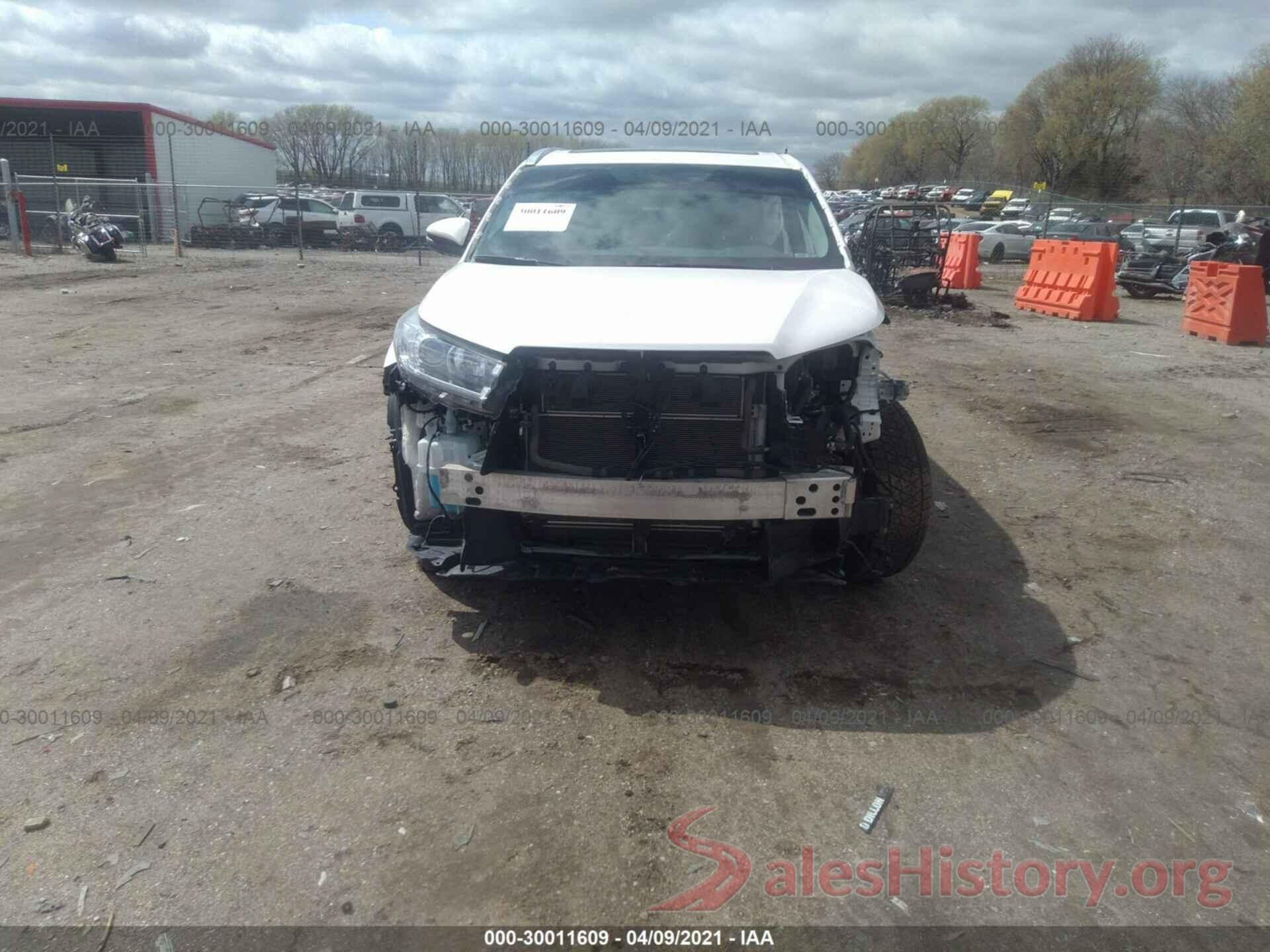 5TDDGRFH7KS073946 2019 TOYOTA HIGHLANDER