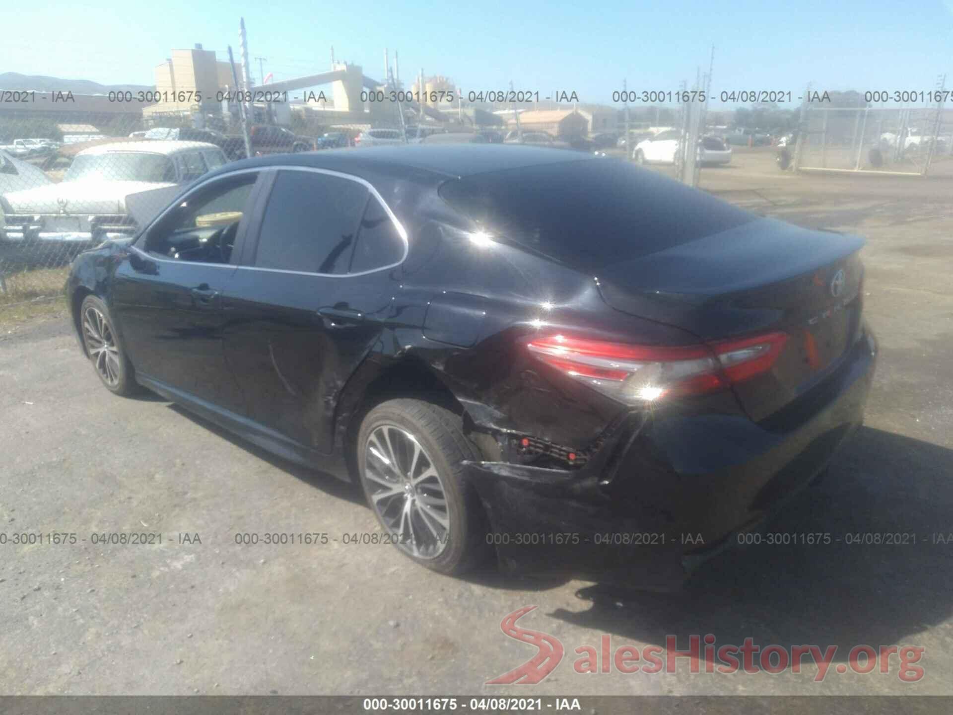 4T1B11HK1JU141408 2018 TOYOTA CAMRY