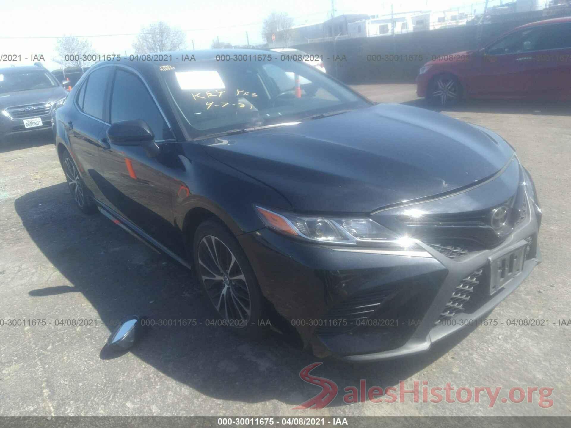 4T1B11HK1JU141408 2018 TOYOTA CAMRY