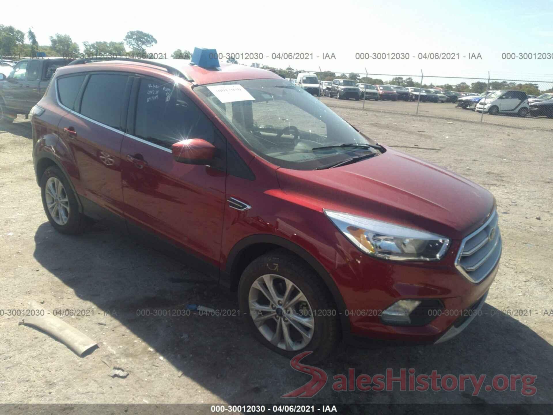 1FMCU0GD0JUB97249 2018 FORD ESCAPE