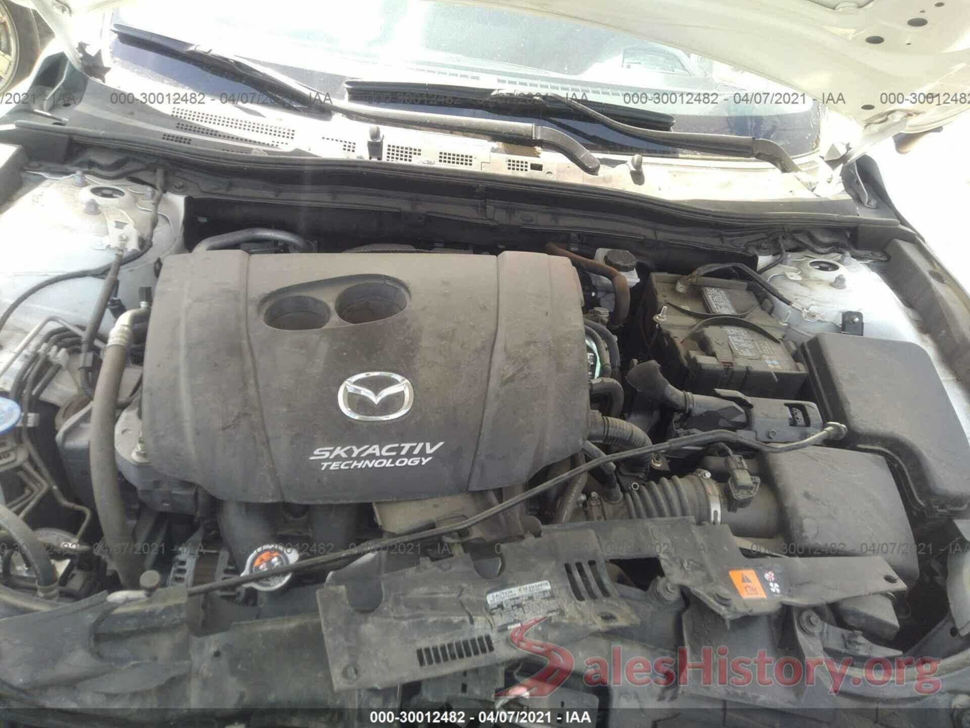 3MZBN1W38JM261499 2018 MAZDA MAZDA3 4-DOOR