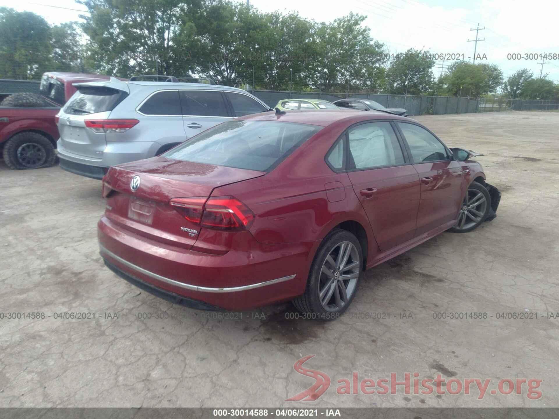 1VWAA7A32JC048261 2018 VOLKSWAGEN PASSAT