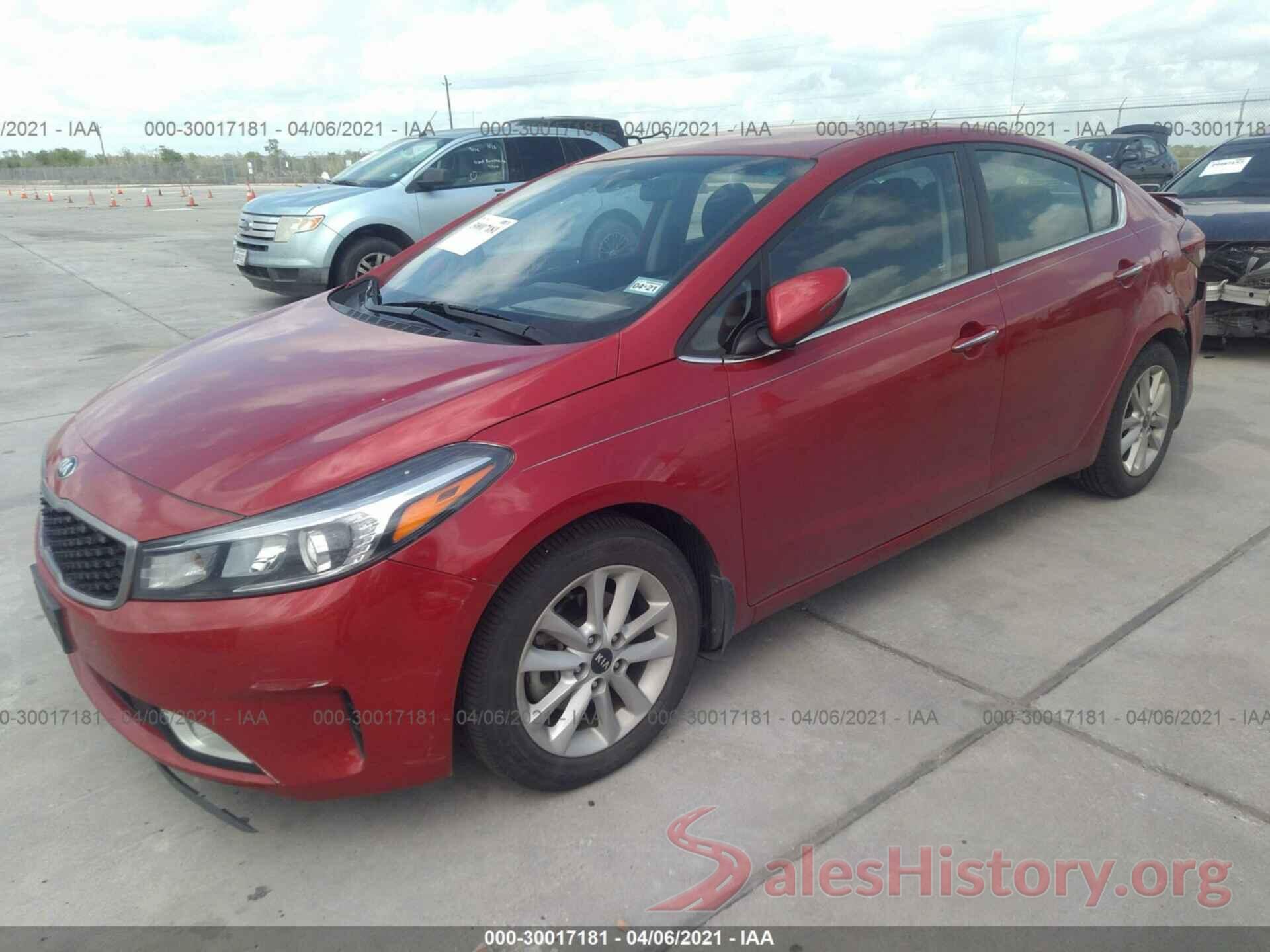 3KPFL4A7XHE029948 2017 KIA FORTE